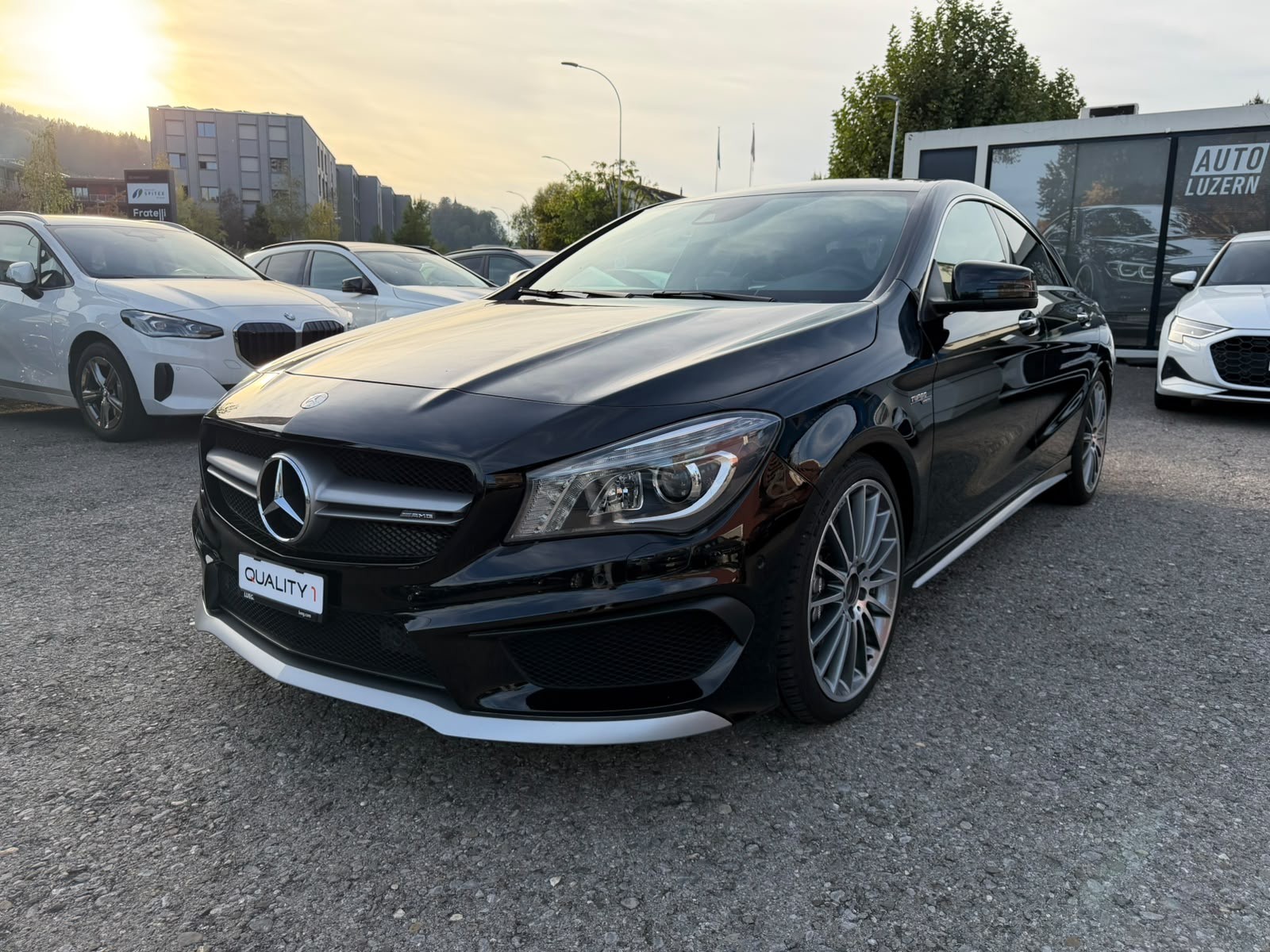 MERCEDES-BENZ CLA 45 AMG 4Matic Speedshift-image-5