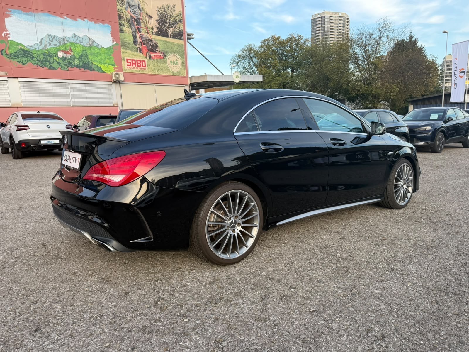 MERCEDES-BENZ CLA 45 AMG 4Matic Speedshift-image-11