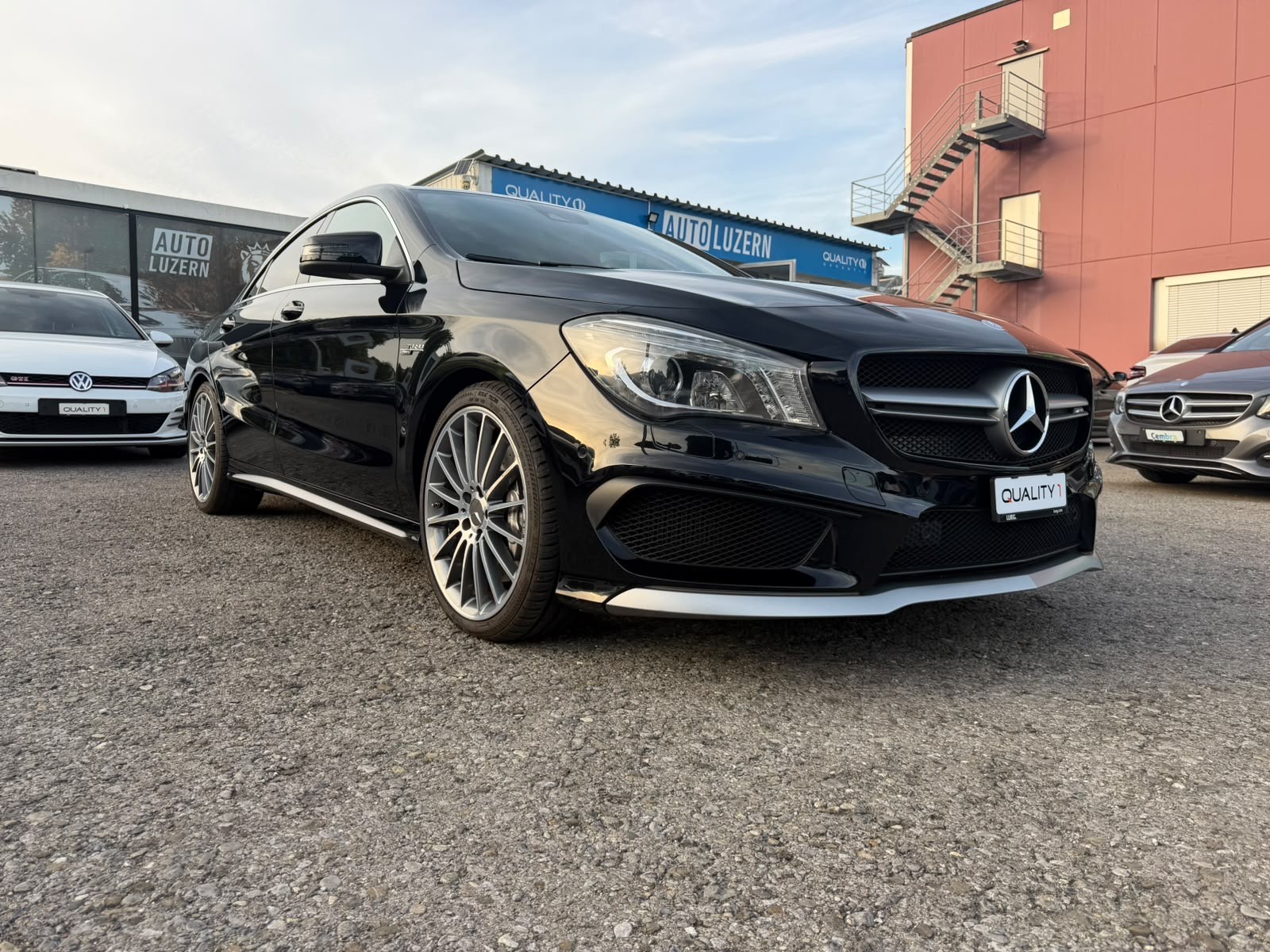 MERCEDES-BENZ CLA 45 AMG 4Matic Speedshift-image-19