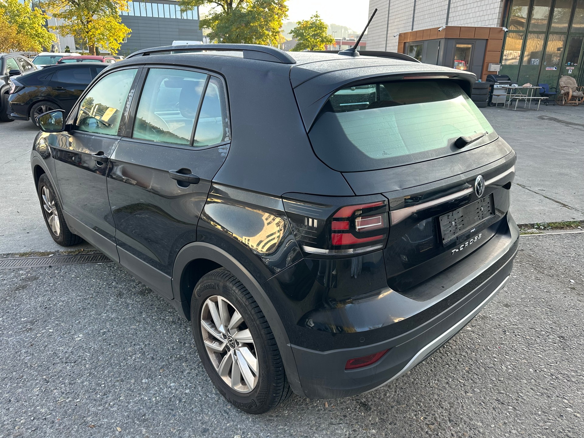VW T-Cross 1.0 TSI Life DSG-image-2