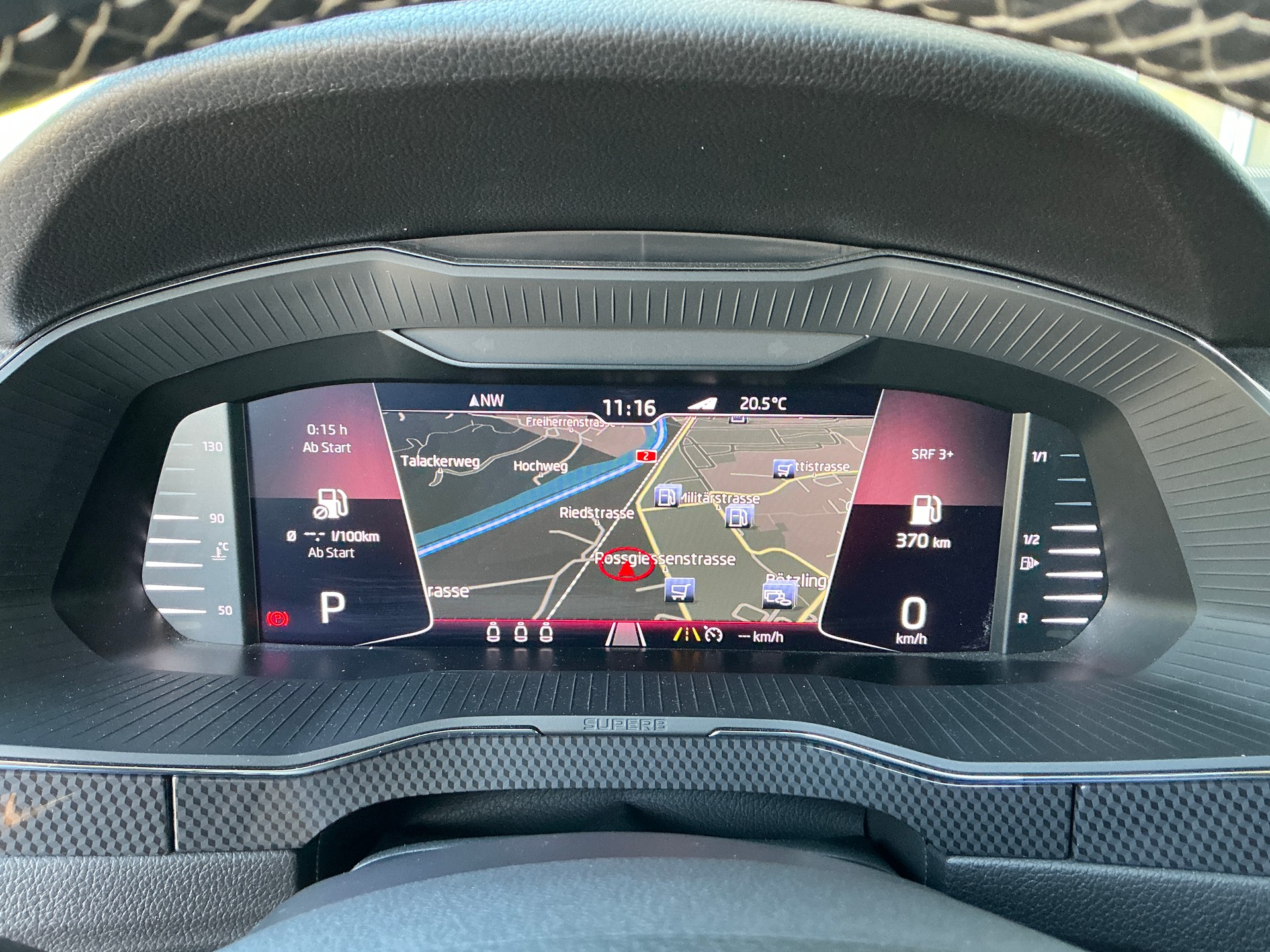 SKODA Superb Combi 2.0 TSI SportLine+ 4x4 DSG-image-13