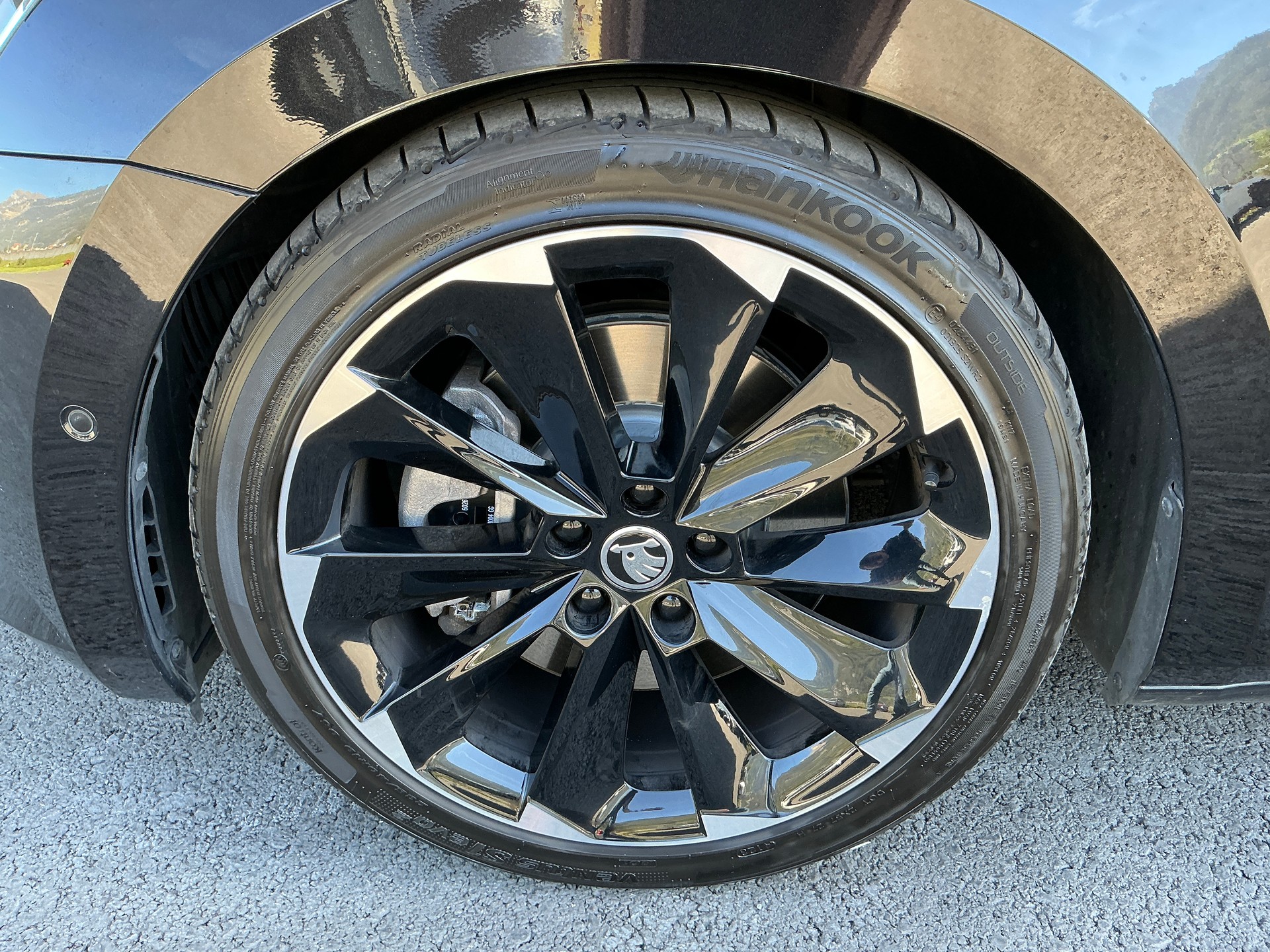 SKODA Superb Combi 2.0 TSI SportLine+ 4x4 DSG-image-3