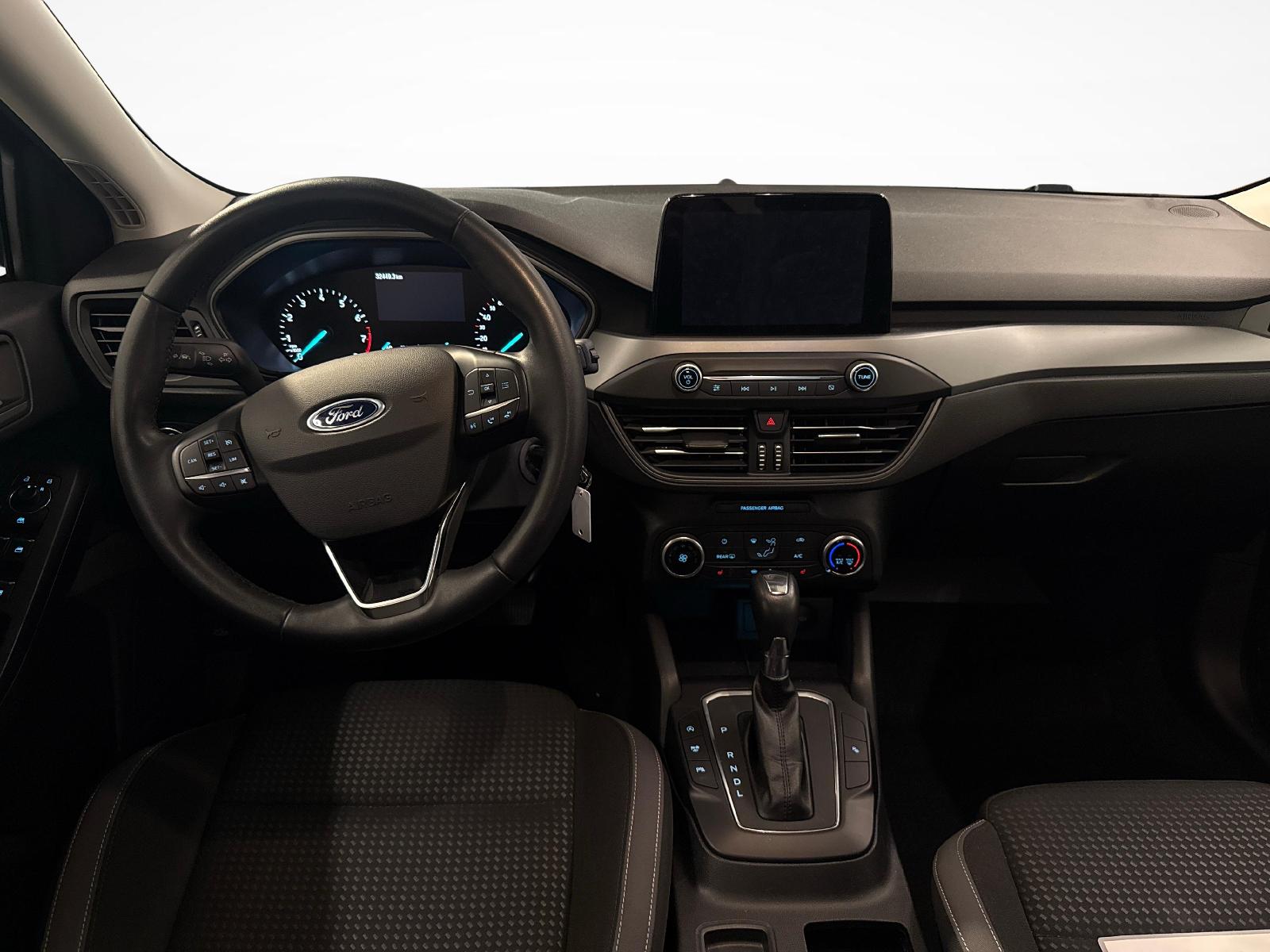 FORD Focus 1.0i EcoB Hybrid 125 Cool & Connect-image-8
