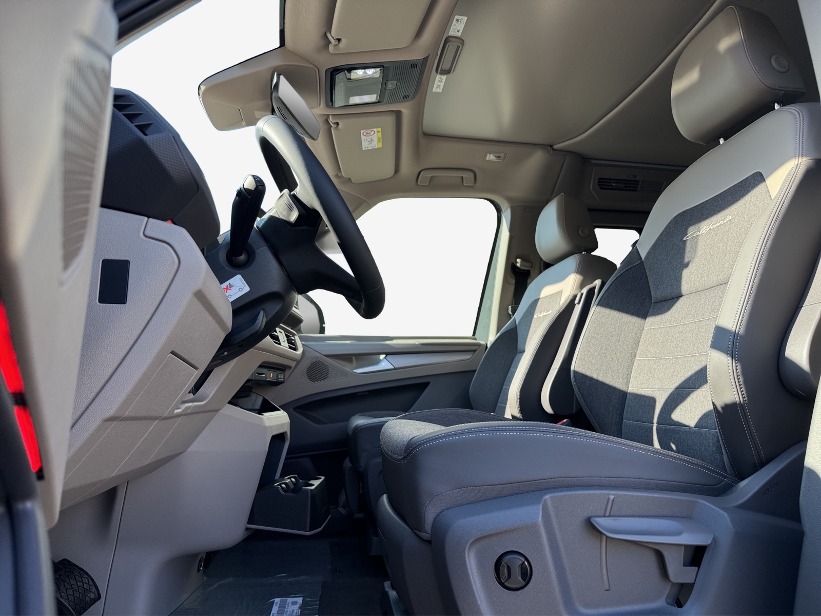 VW California 2.0 TDI Beach Ocean-image-7