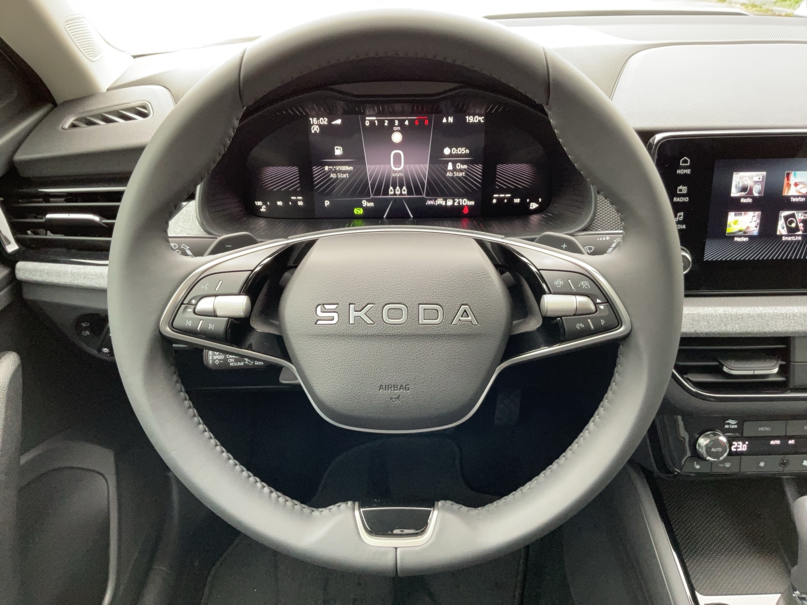 SKODA Kamiq 1.0 TSI Selection DSG-image-7