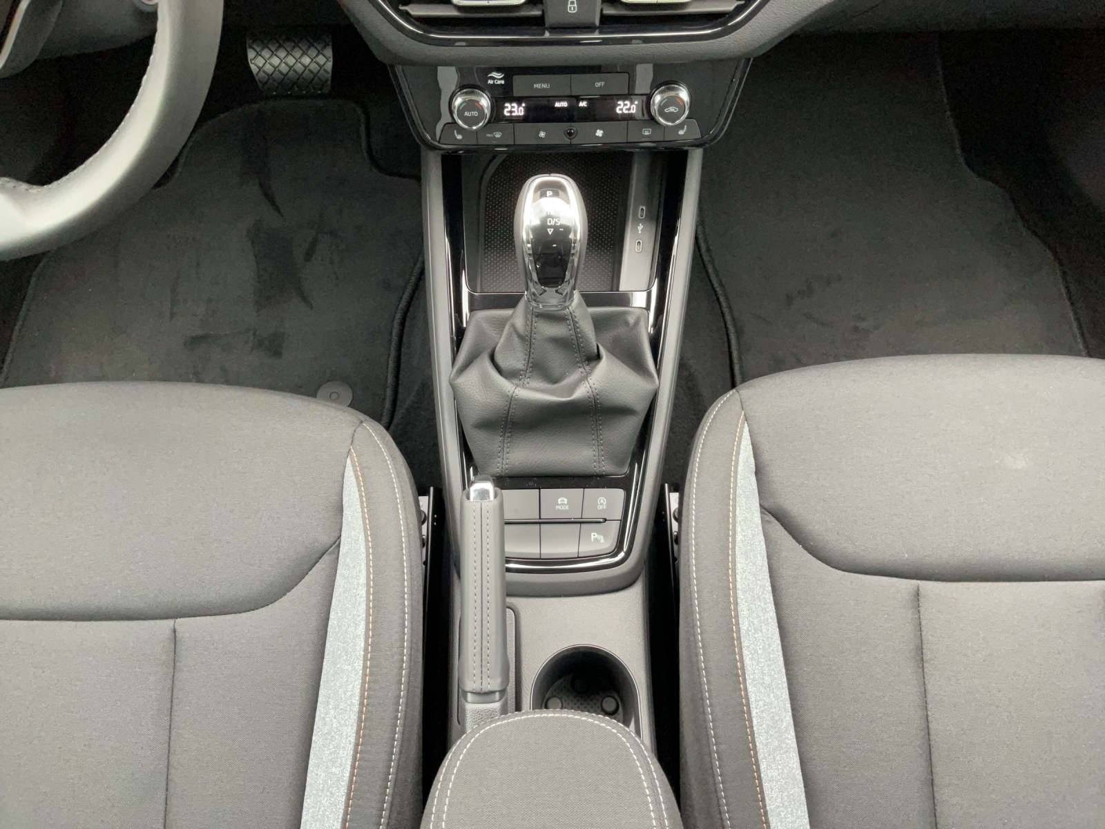 SKODA Kamiq 1.0 TSI Selection DSG-image-10