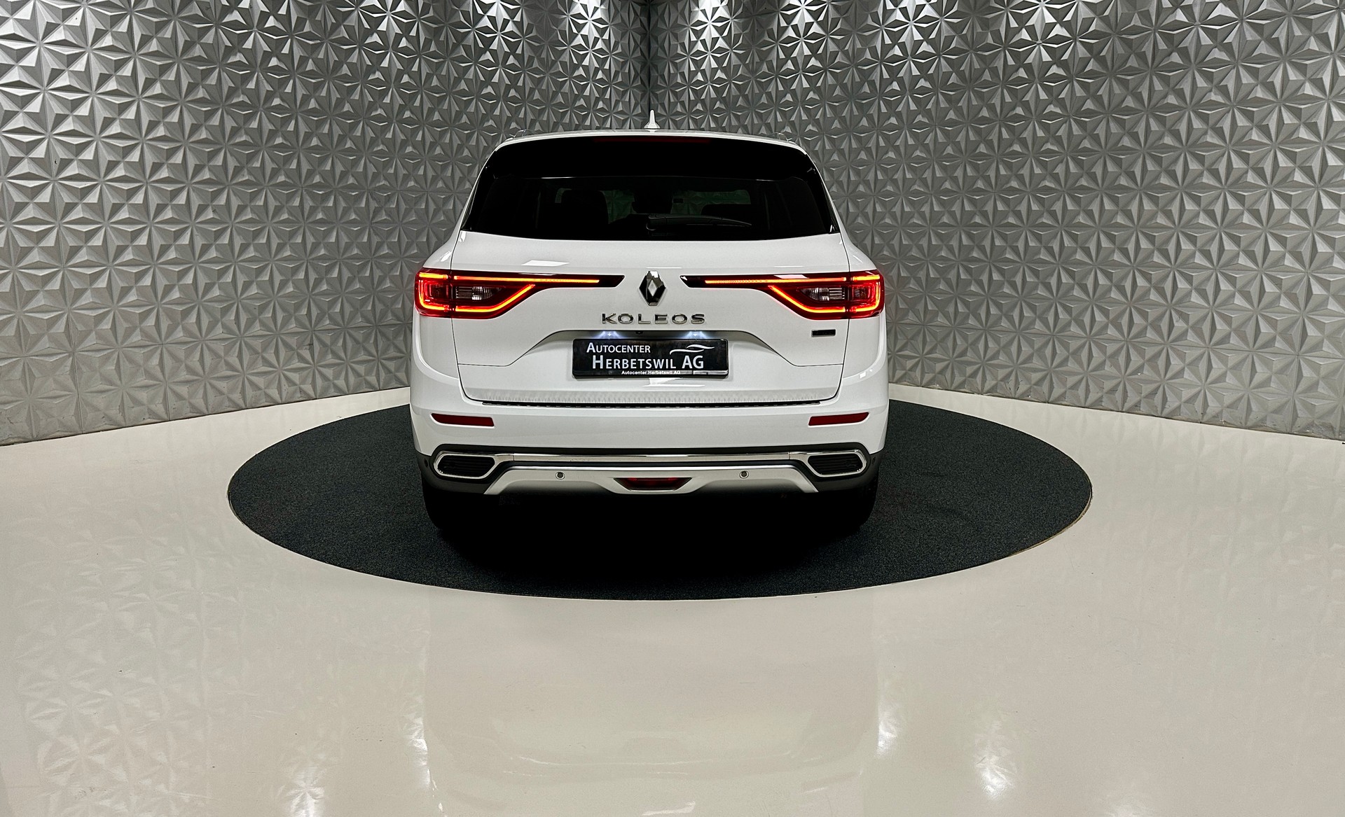 RENAULT Koleos 2.0 dCi Intens 4WD Xtronic CVT-image-5