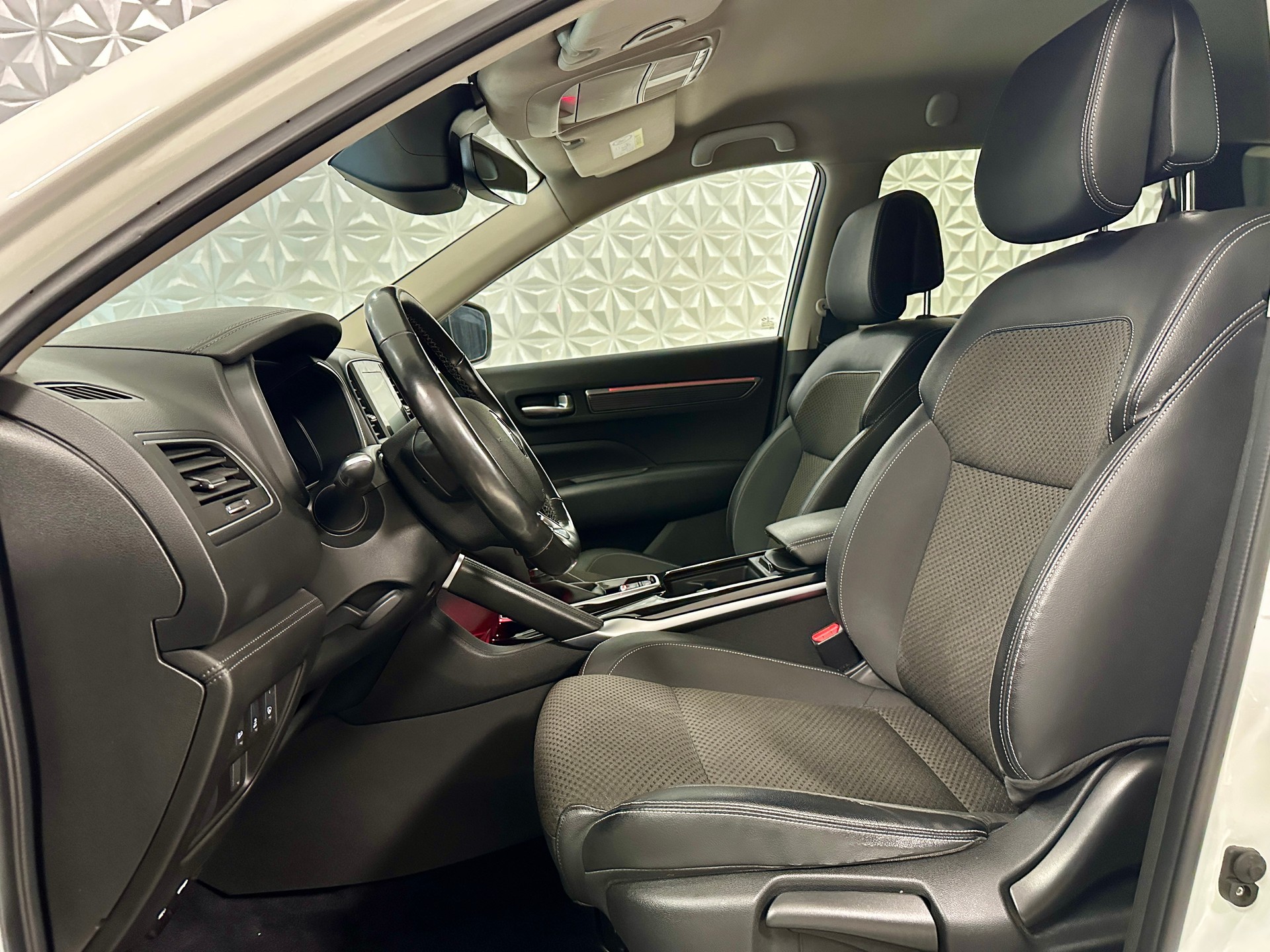 RENAULT Koleos 2.0 dCi Intens 4WD Xtronic CVT-image-12