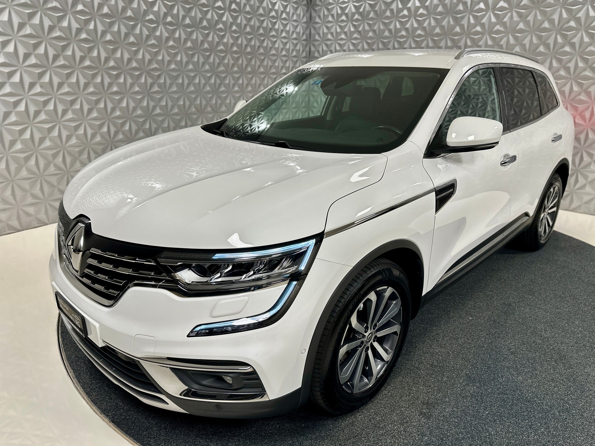 RENAULT Koleos 2.0 dCi Intens 4WD Xtronic CVT-image-8