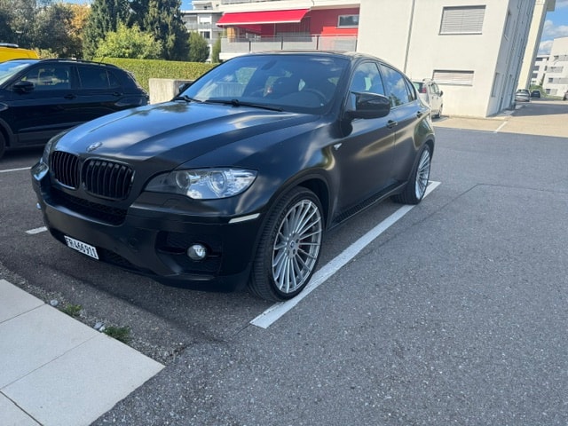 BMW 50i xDrive-image-1
