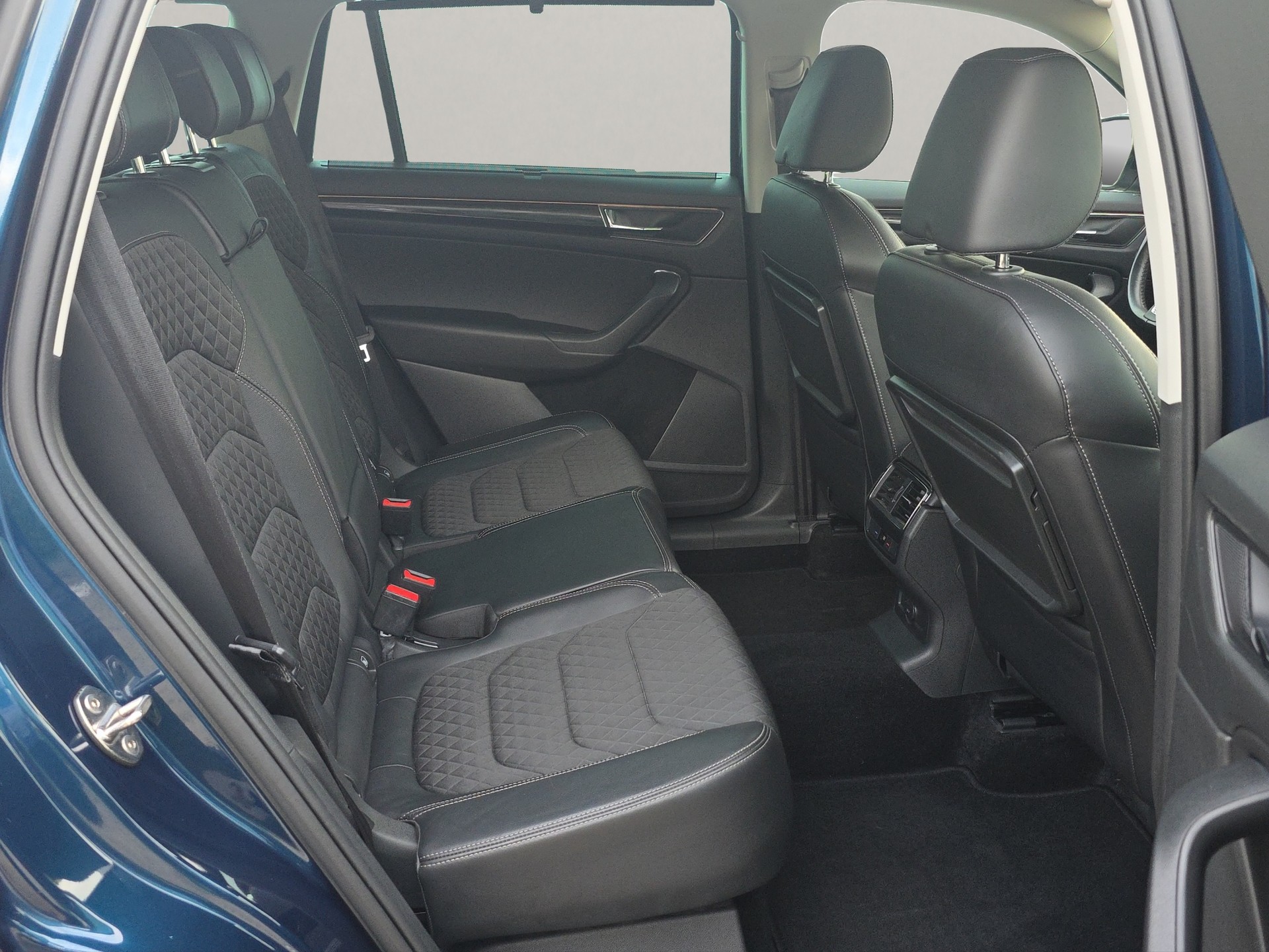 SKODA Kodiaq 2.0 TDI CR Style4x4 DSG-image-15