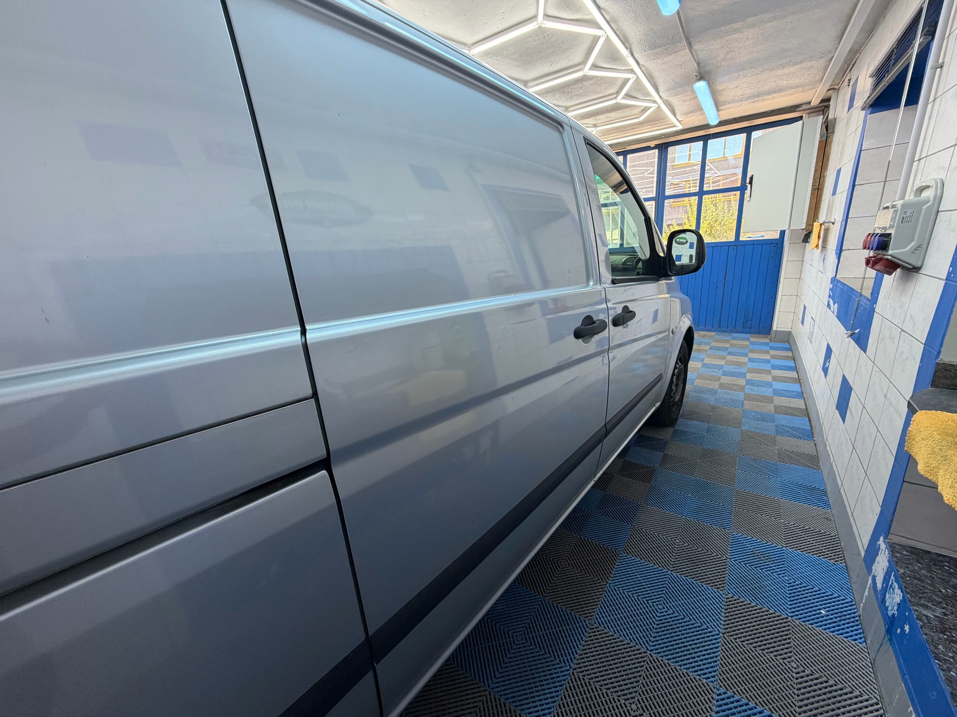 MERCEDES-BENZ Vito 111 CDI-image-7