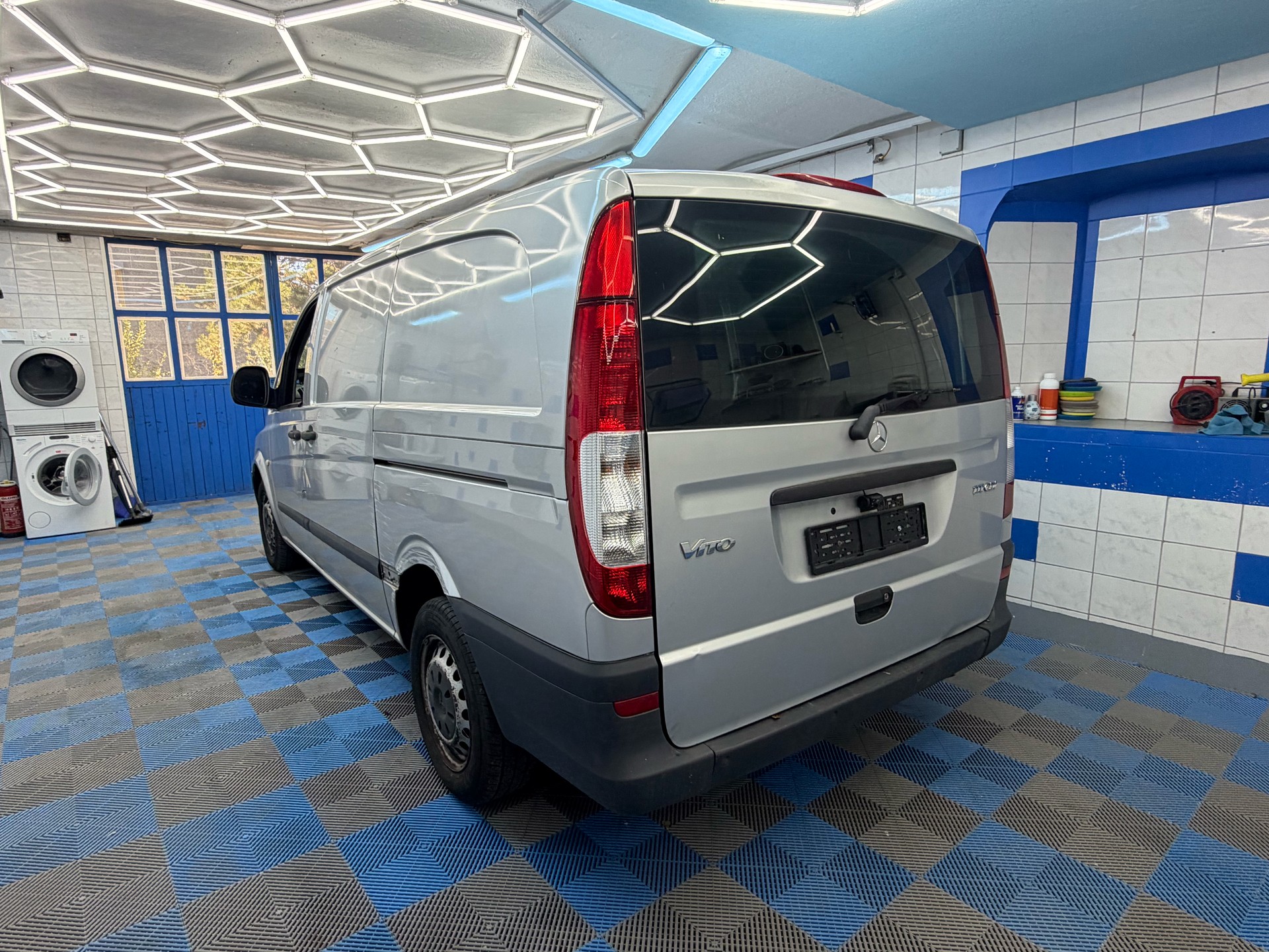 MERCEDES-BENZ Vito 111 CDI-image-3