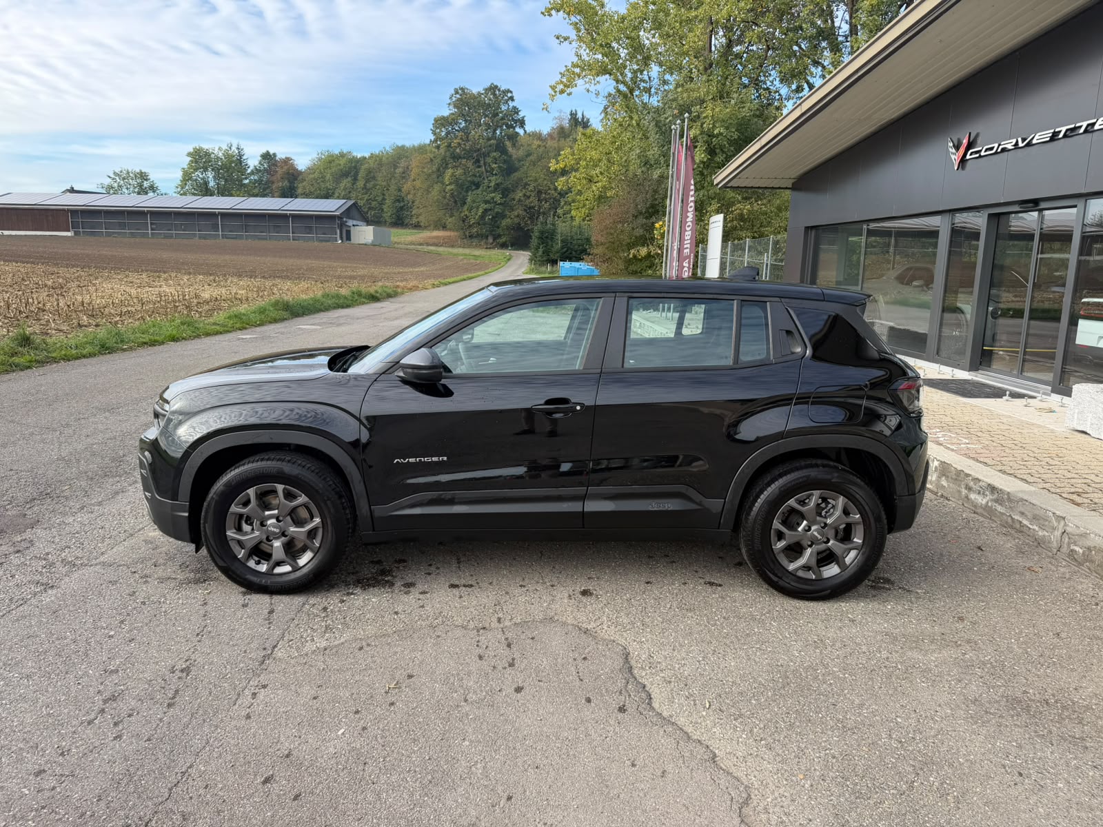 JEEP Avenger 1.2 Turbo MHEV Swiss Altitude Plus-image-5