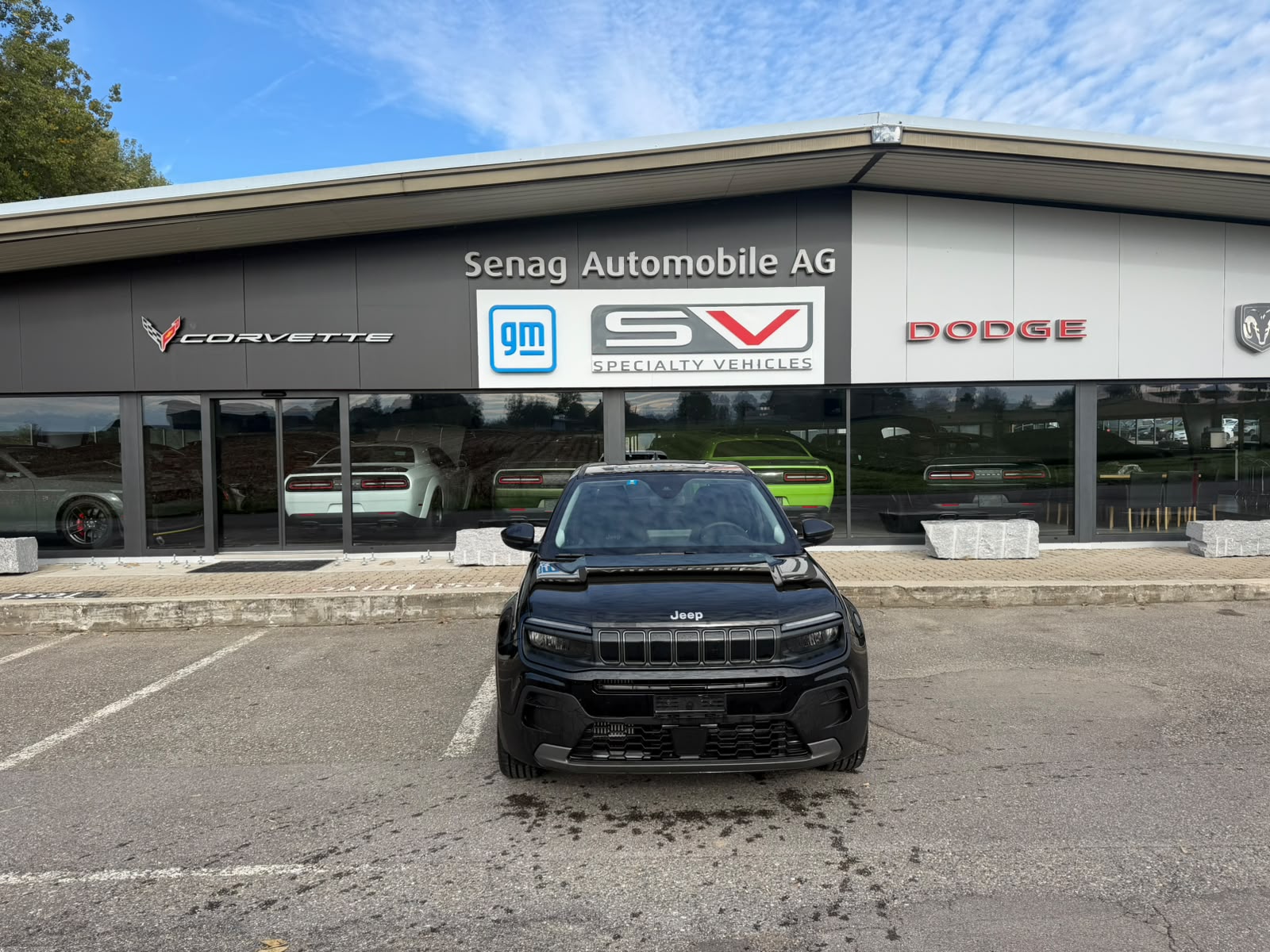 JEEP Avenger 1.2 Turbo MHEV Swiss Altitude Plus-image-0