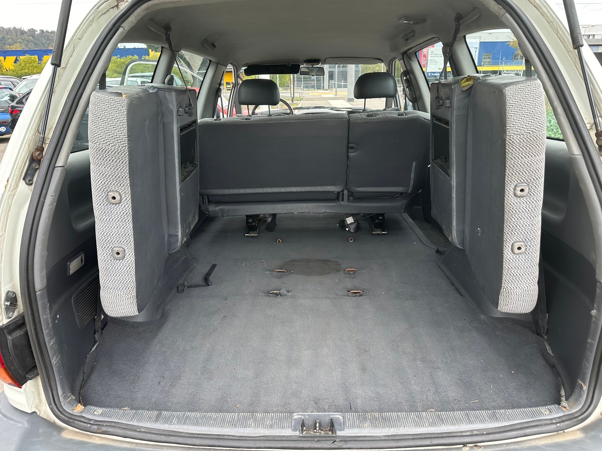 TOYOTA Previa Profi 4x2-image-11
