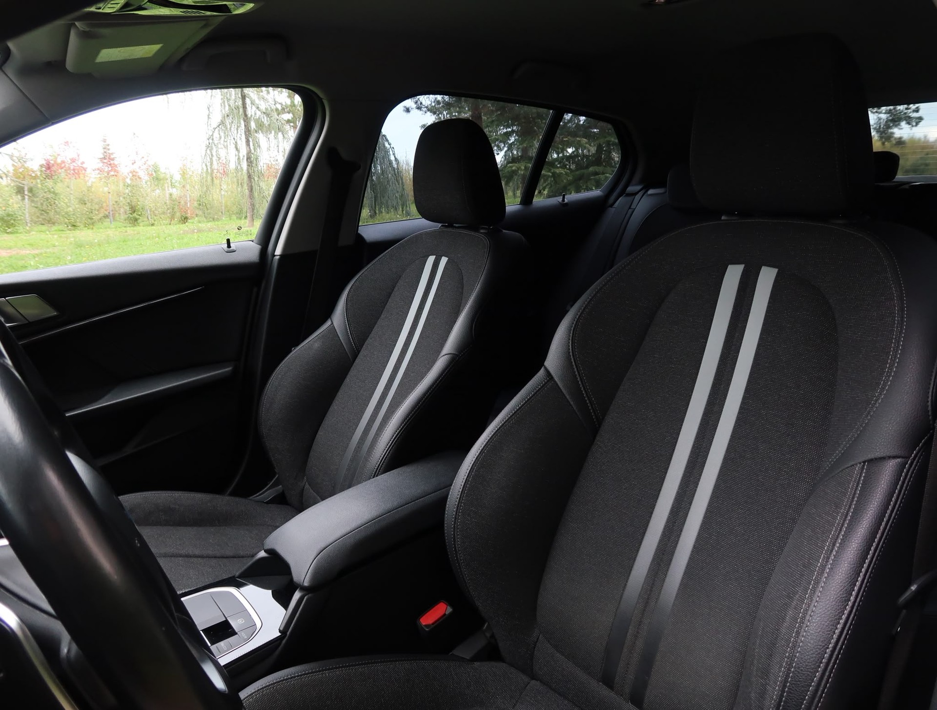 BMW 120d xDrive Steptronic Sport Line-image-12