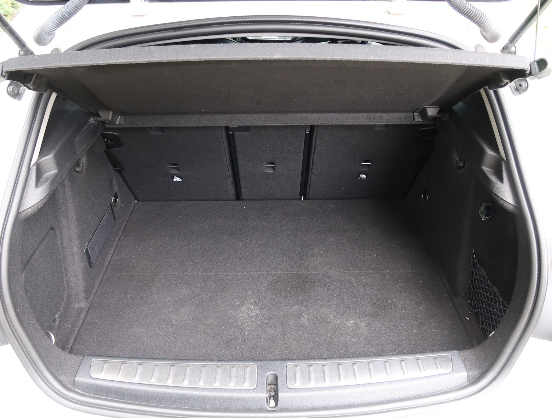 BMW 120d xDrive Steptronic Sport Line-image-25