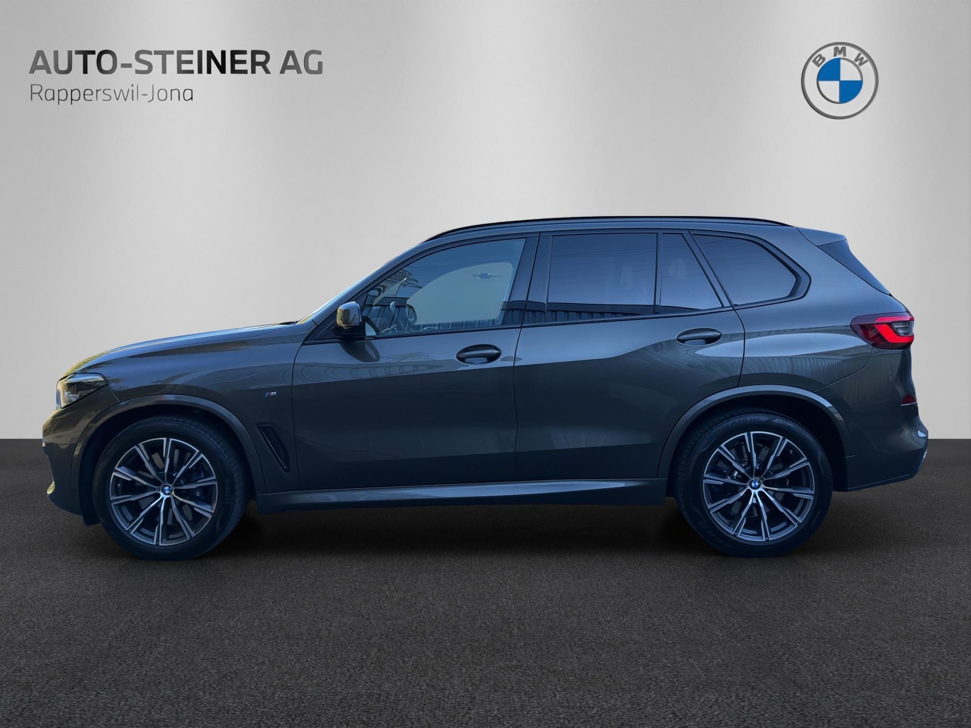 BMW X5 xDrive 48V 40d M Sport Steptronic-image-1