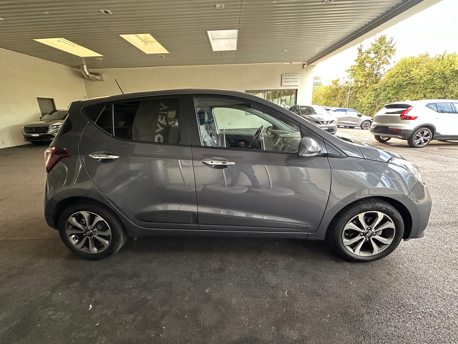 HYUNDAI i10 1.2 Vertex-image-5
