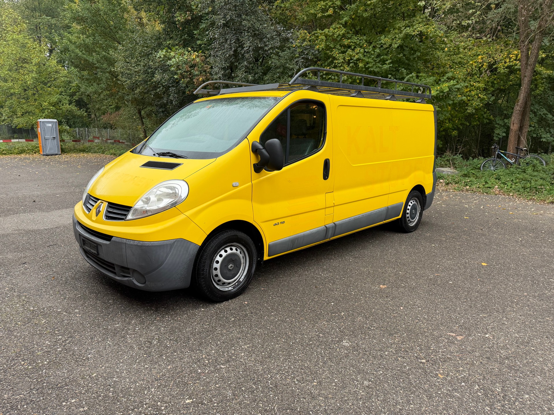 RENAULT Trafic 2.0 dCi 115 2.9t L1H1-image-1