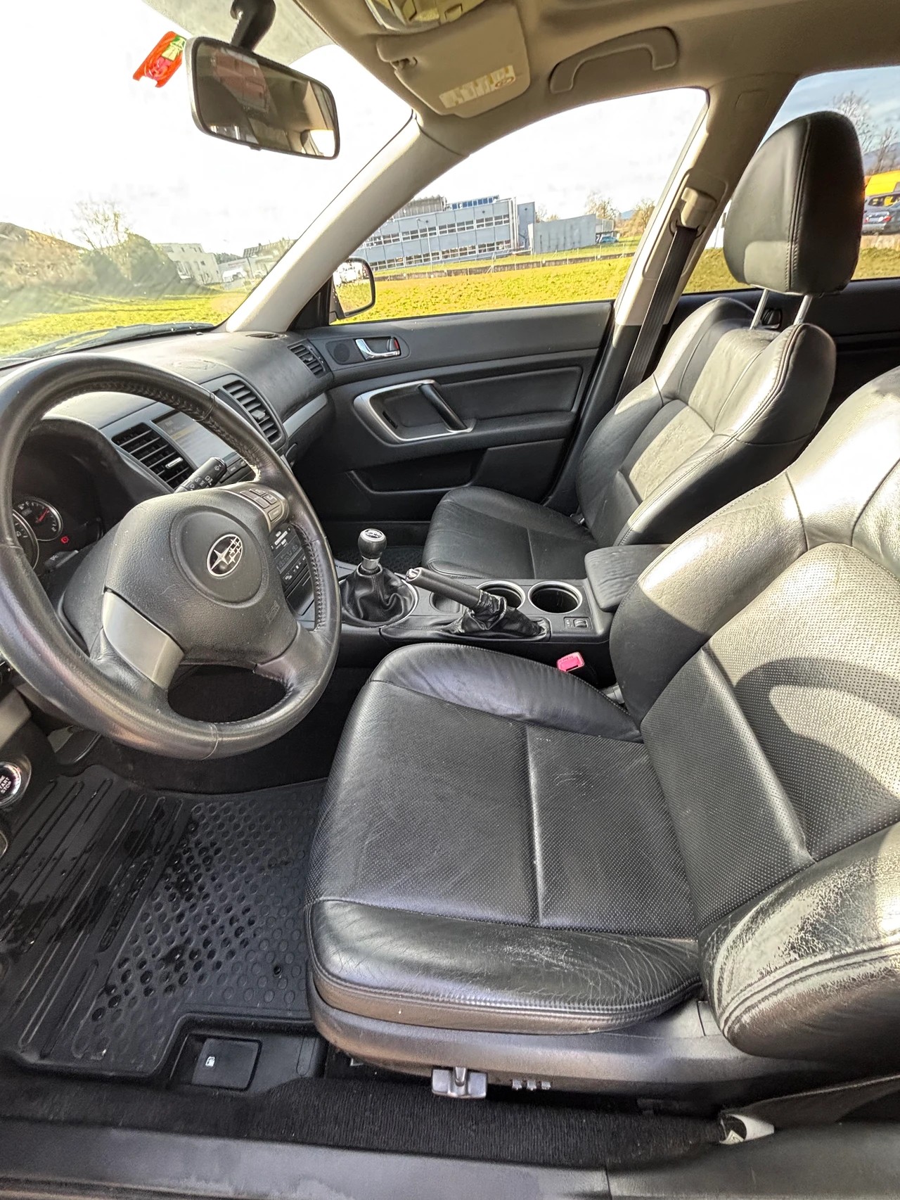 SUBARU Legacy 2.0D AWD Limited-image-6