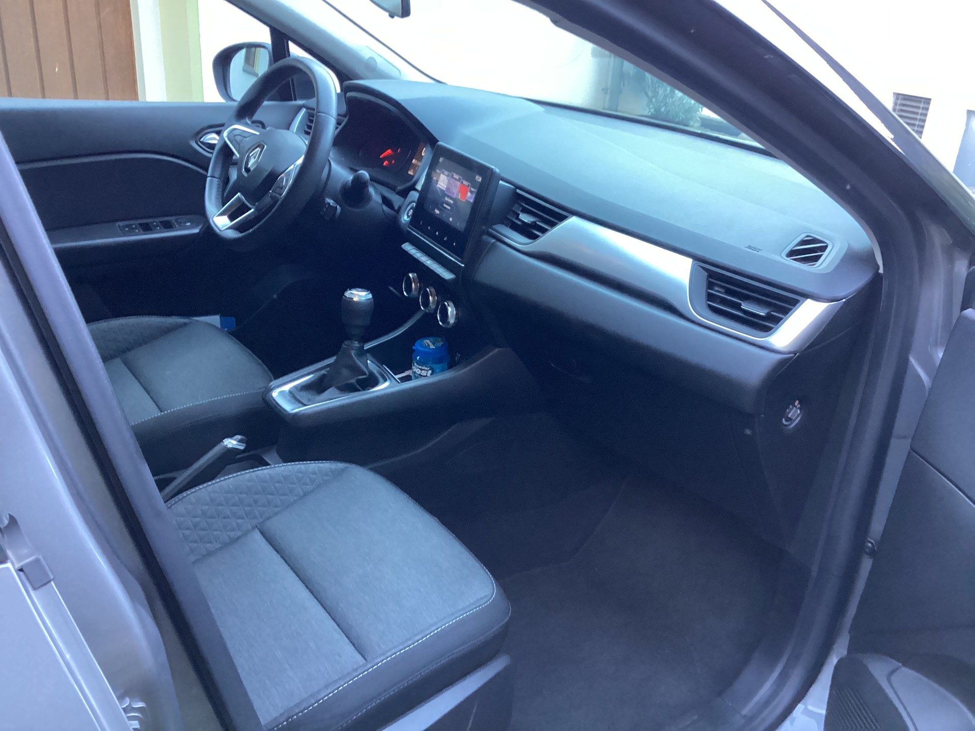 RENAULT 1.3 TCe 140 Zen-image-3