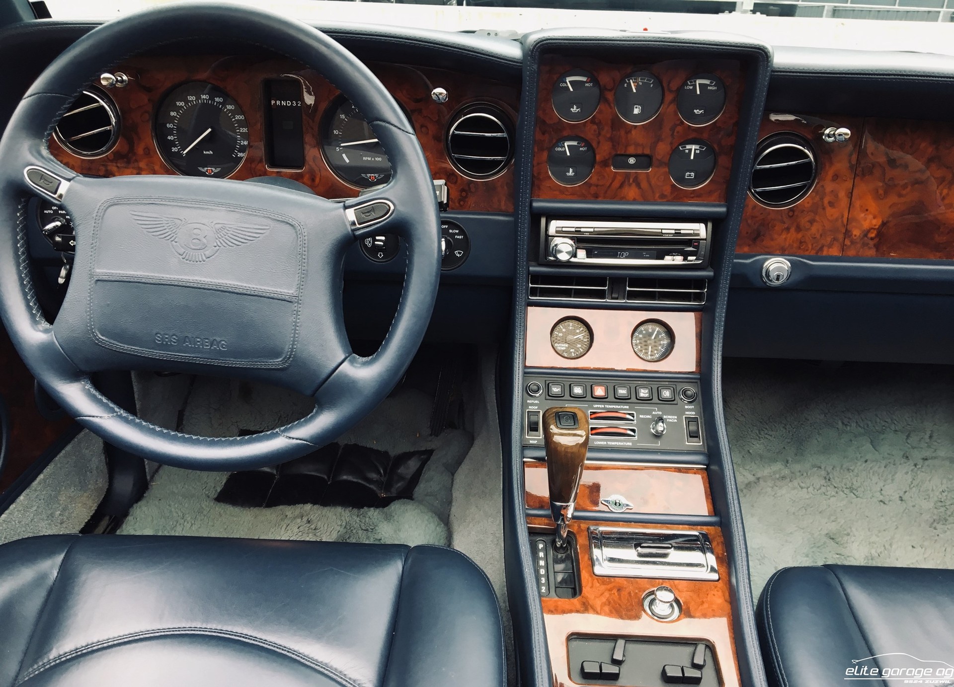 BENTLEY Azure-image-9
