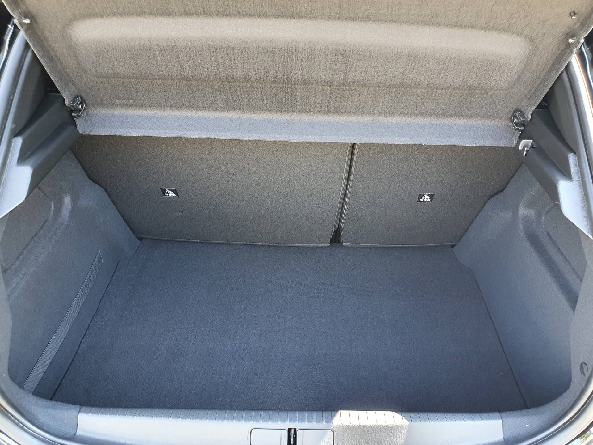 PEUGEOT 208 Elektrik Allure Pack-image-13