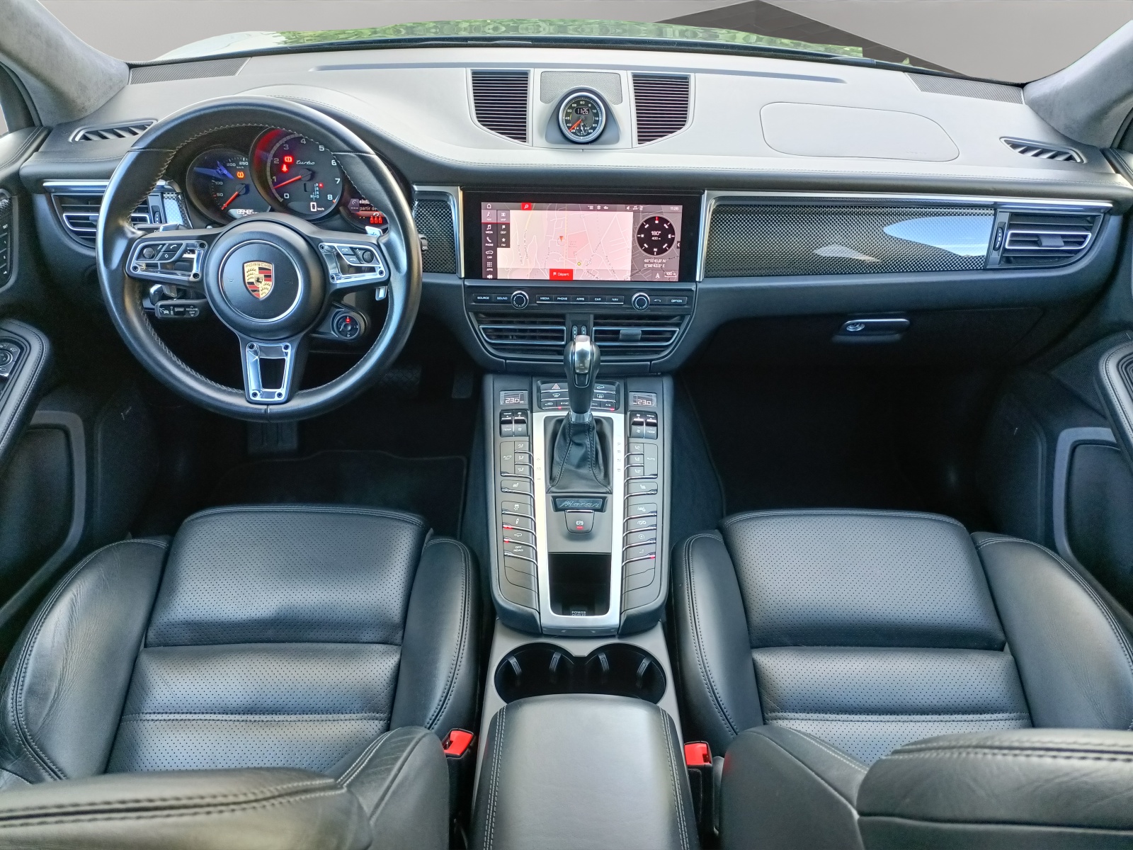 PORSCHE Macan Turbo PDK-image-7