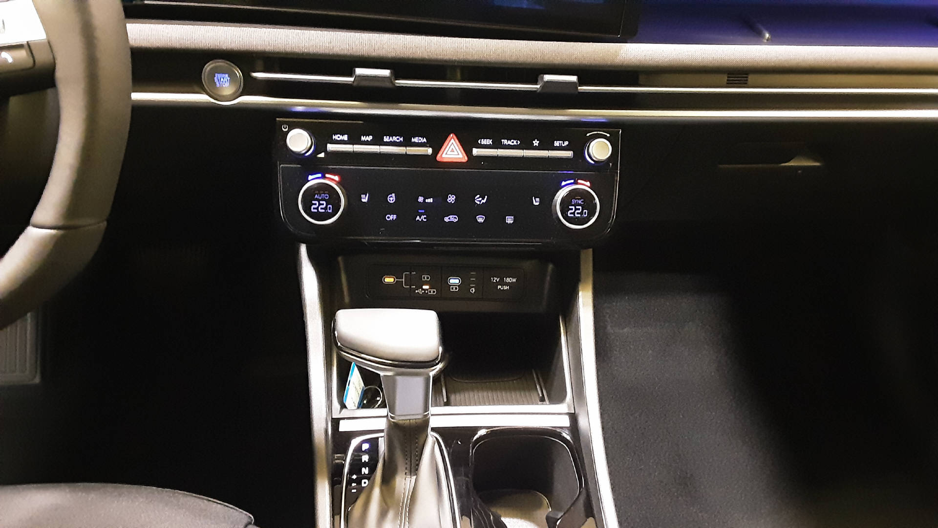 HYUNDAI Tucson 1.6 T-GDi Amplia 4WD-image-8