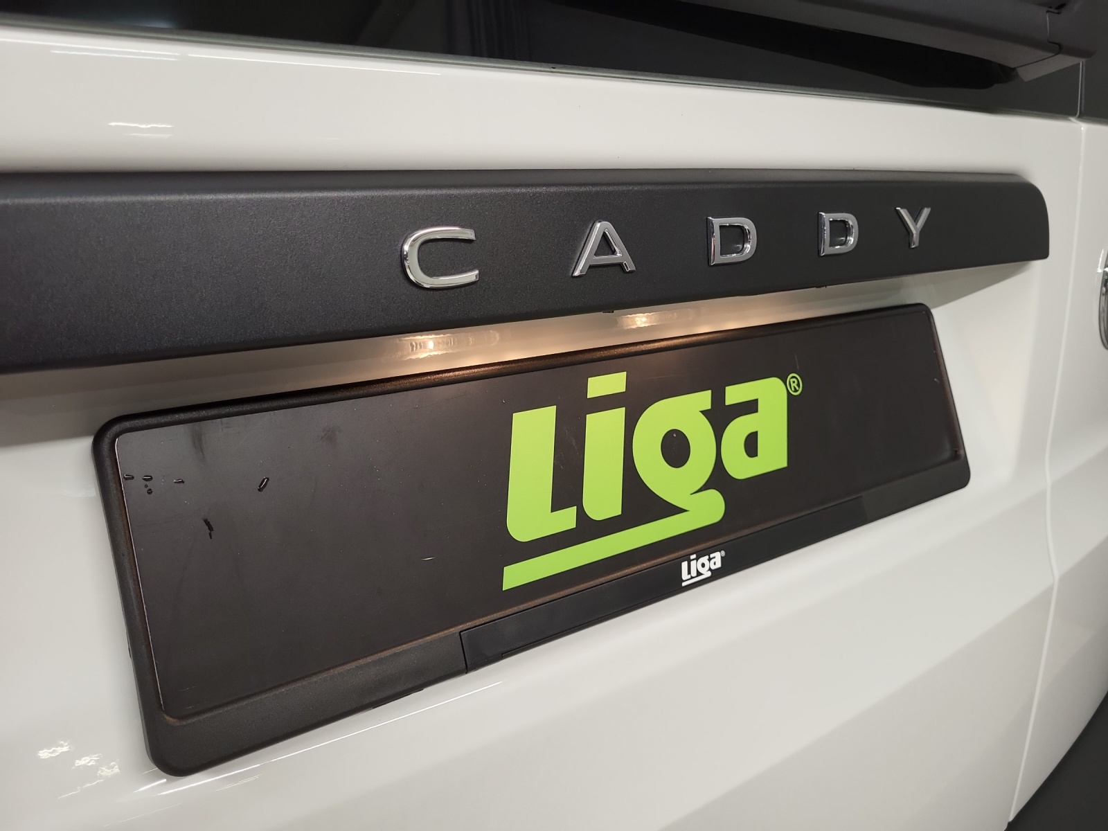 VW Caddy Kaw. 1.5 TSI 116 Entry-image-15