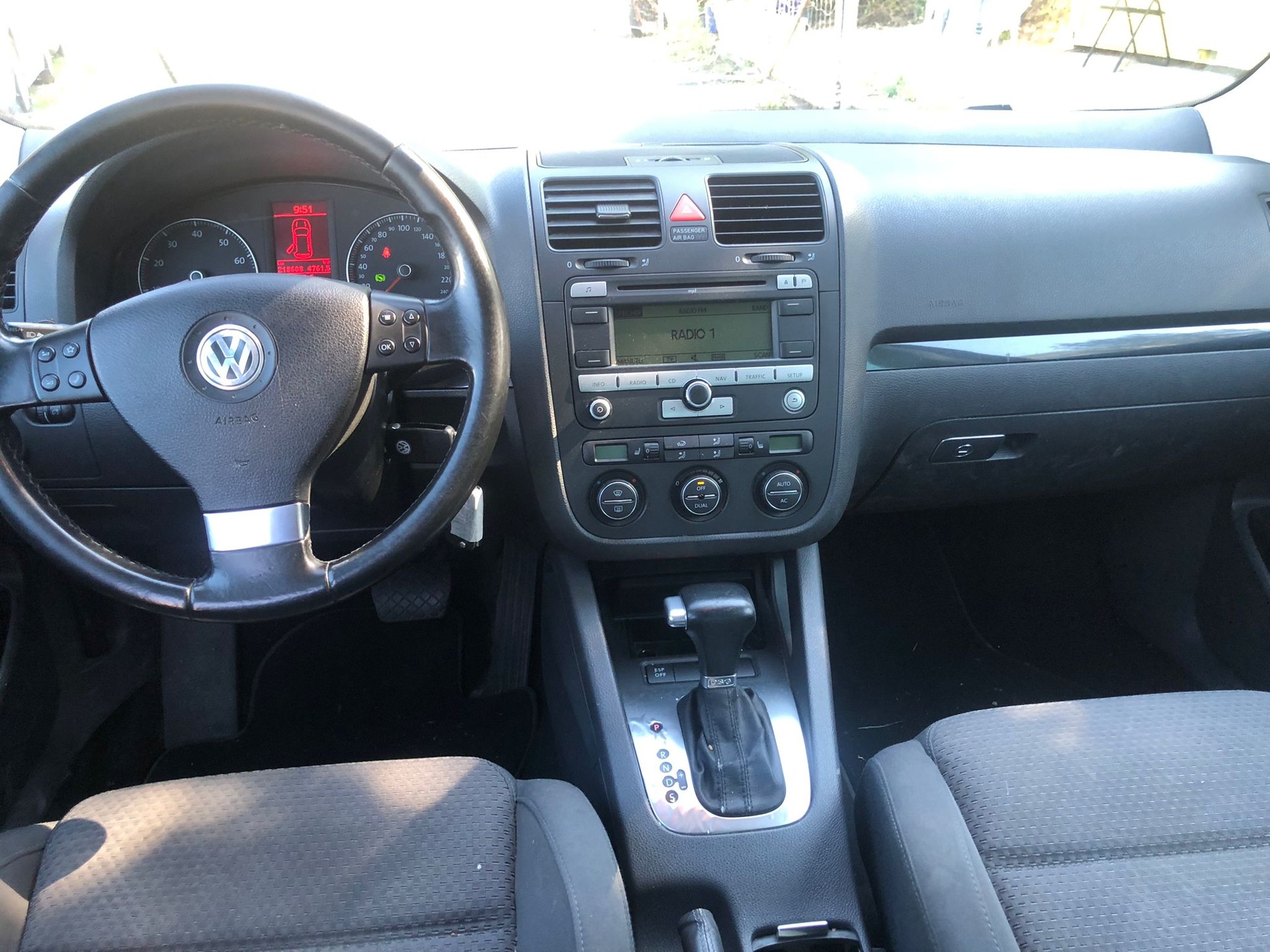 VW Golf 1.4 TSI GT Sport DSG-image-11