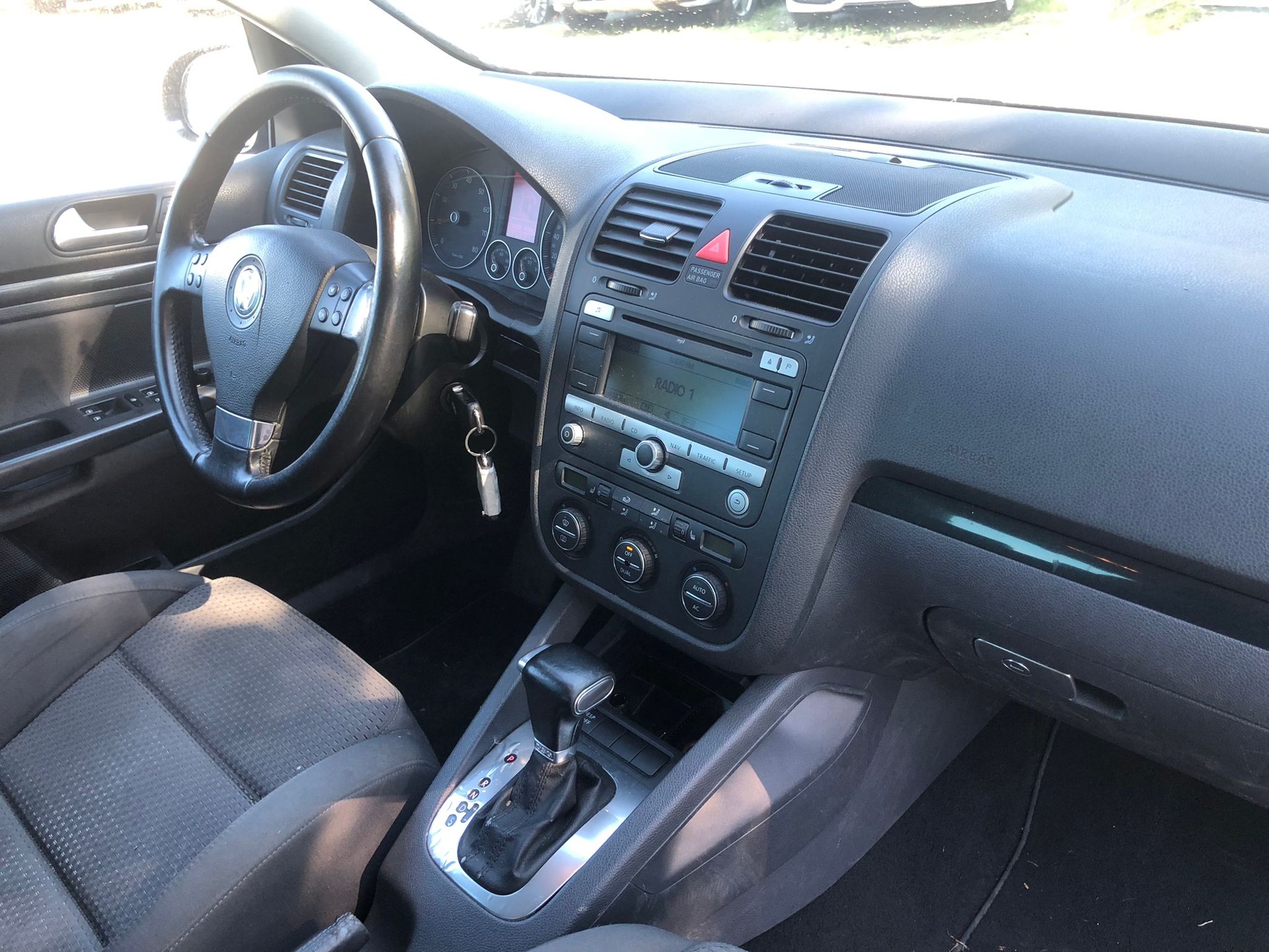 VW Golf 1.4 TSI GT Sport DSG-image-6