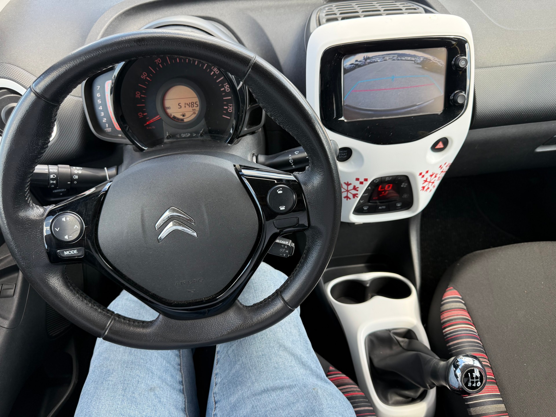CITROEN C1 1.2 VTi Shine Edition-image-26
