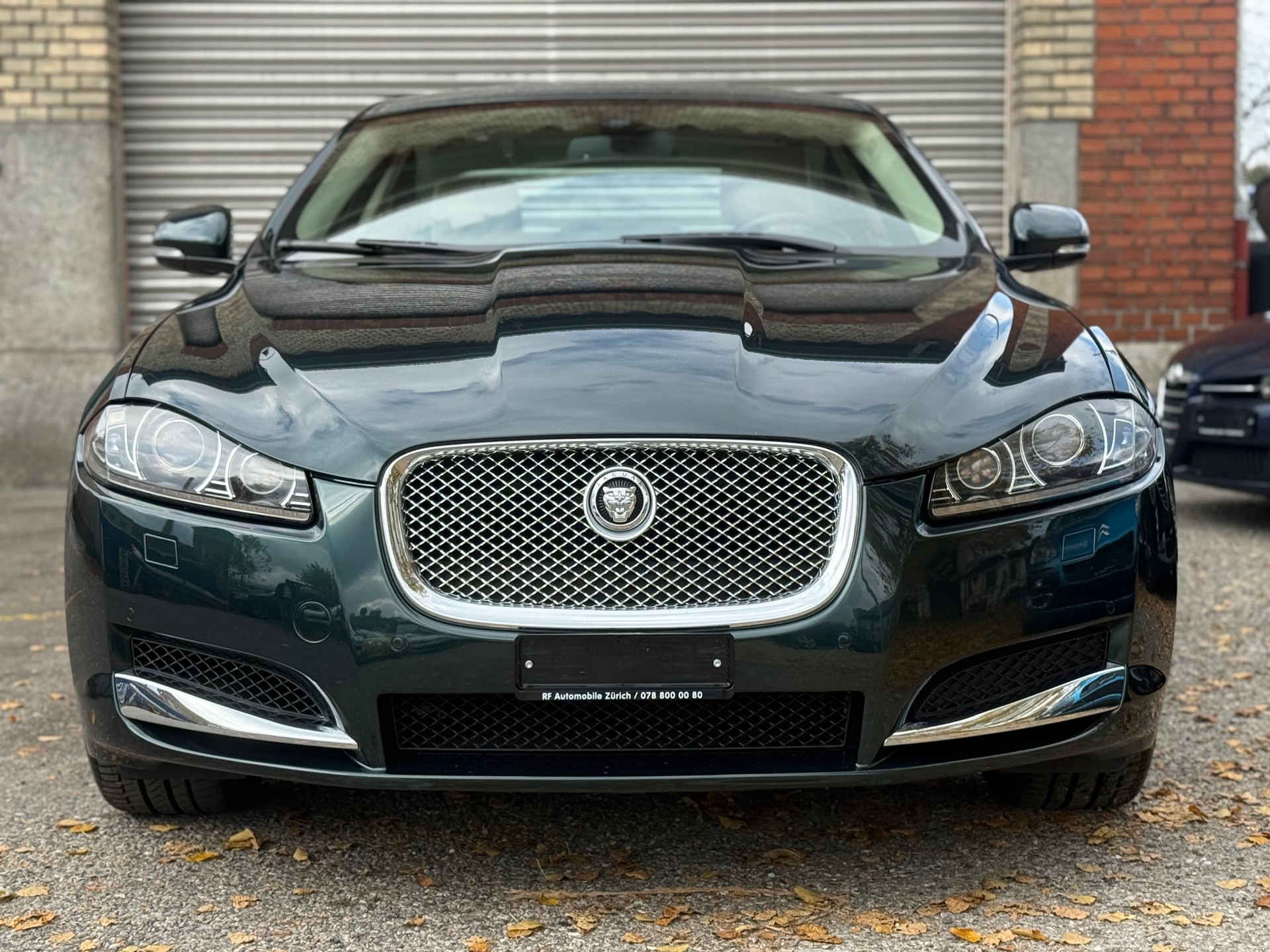 JAGUAR XF 3.0d V6 Luxury-image-1