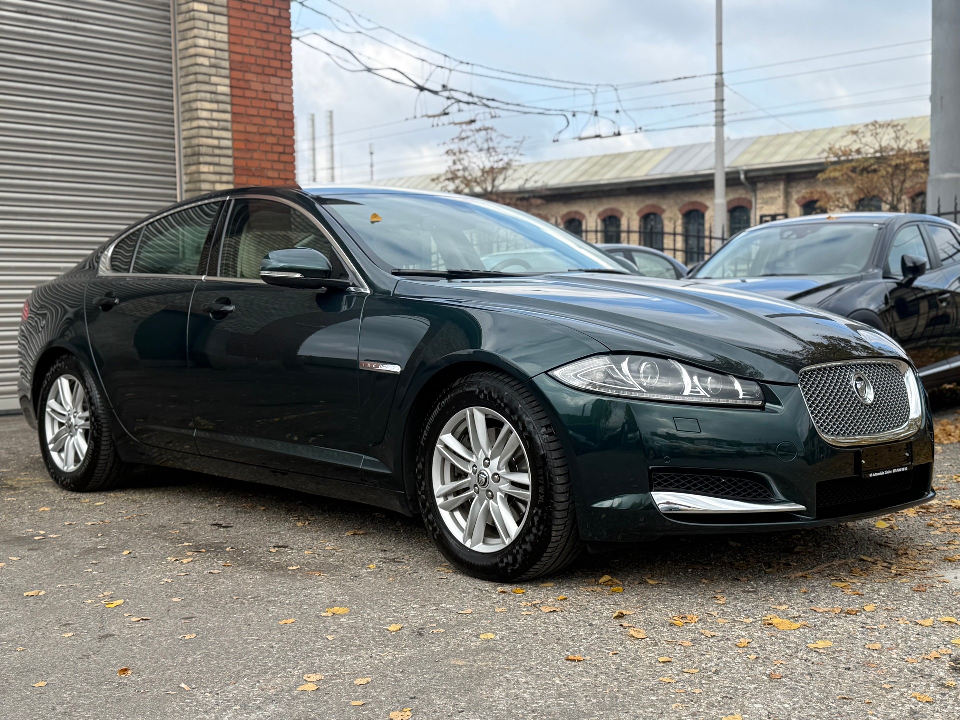 JAGUAR XF 3.0d V6 Luxury-image-0