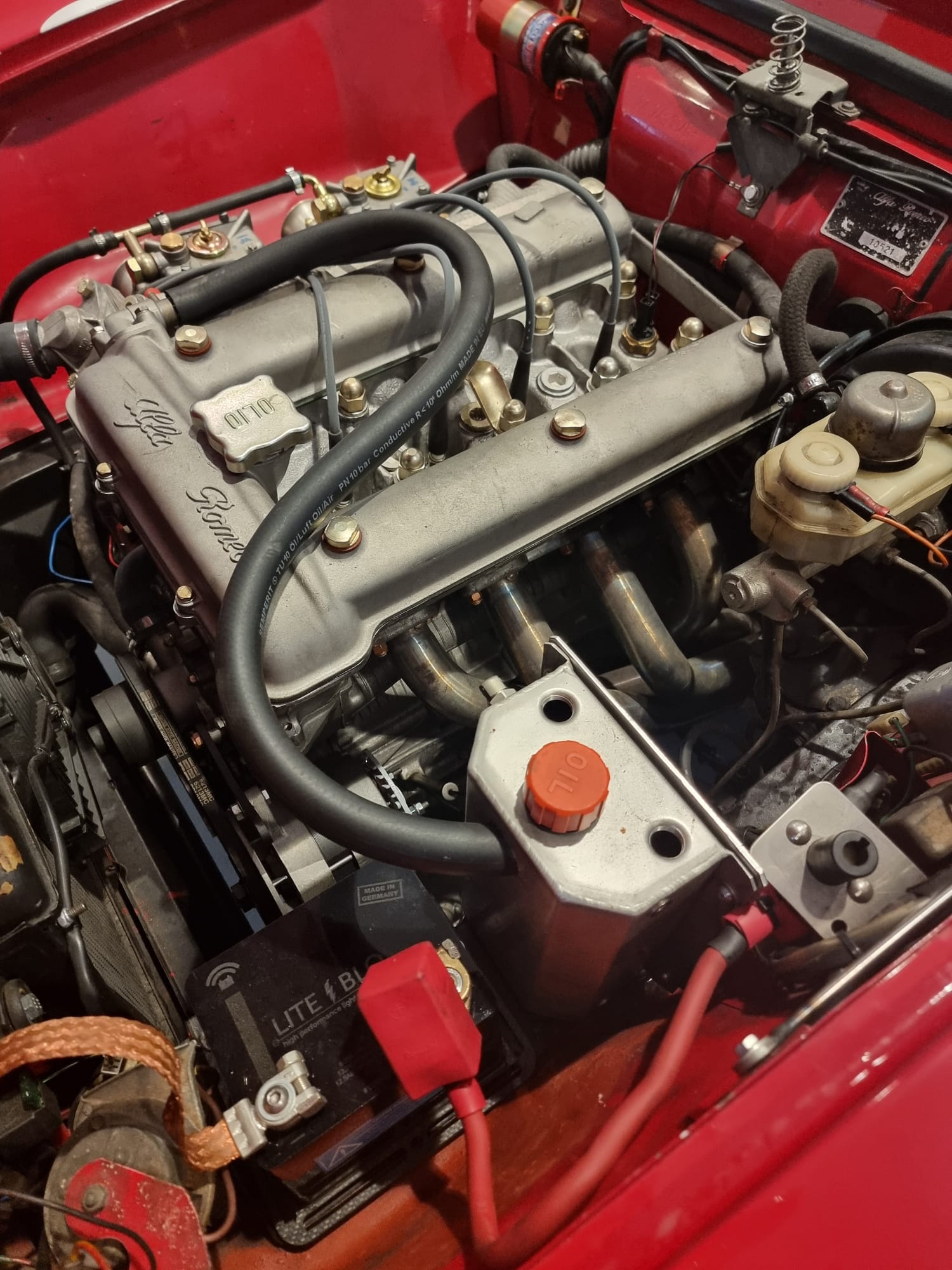 ALFA ROMEO 2000 GTV Bertone-image-12