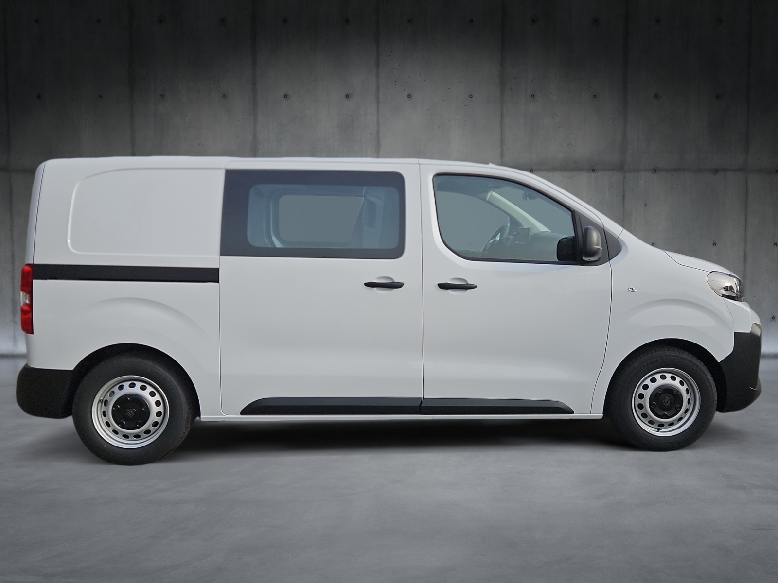 PEUGEOT Expert 2.2 BlueHDi 120 Doppel-Kabine Standard-image-4
