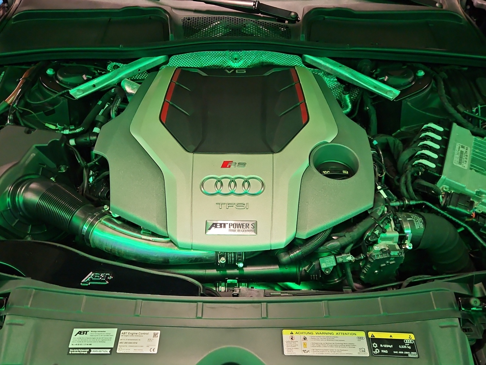 AUDI RS4 Avant 2.9 TFSI quattro tiptronic-image-23