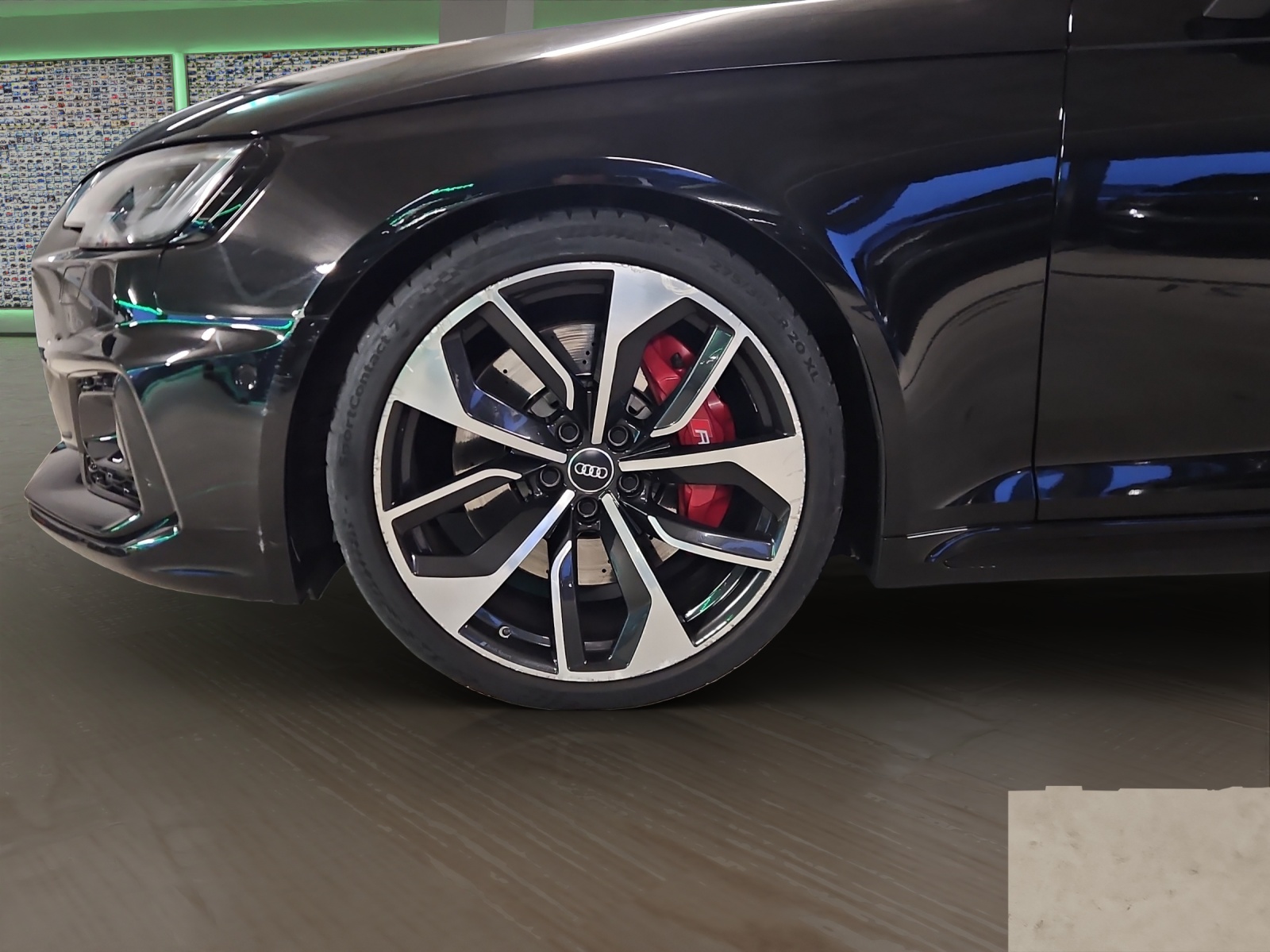 AUDI RS4 Avant 2.9 TFSI quattro tiptronic-image-5