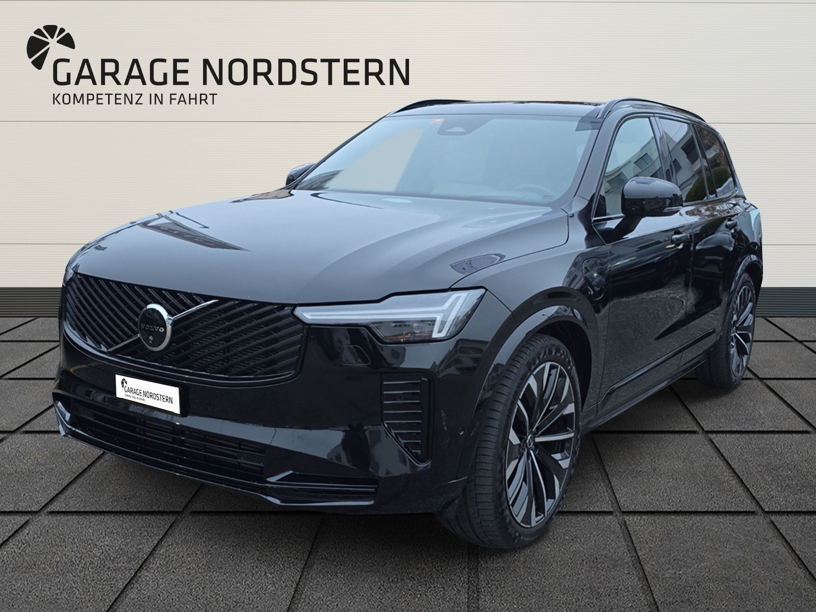VOLVO XC90 2.0 T8 TE Ultra Dark eAWD-image-0