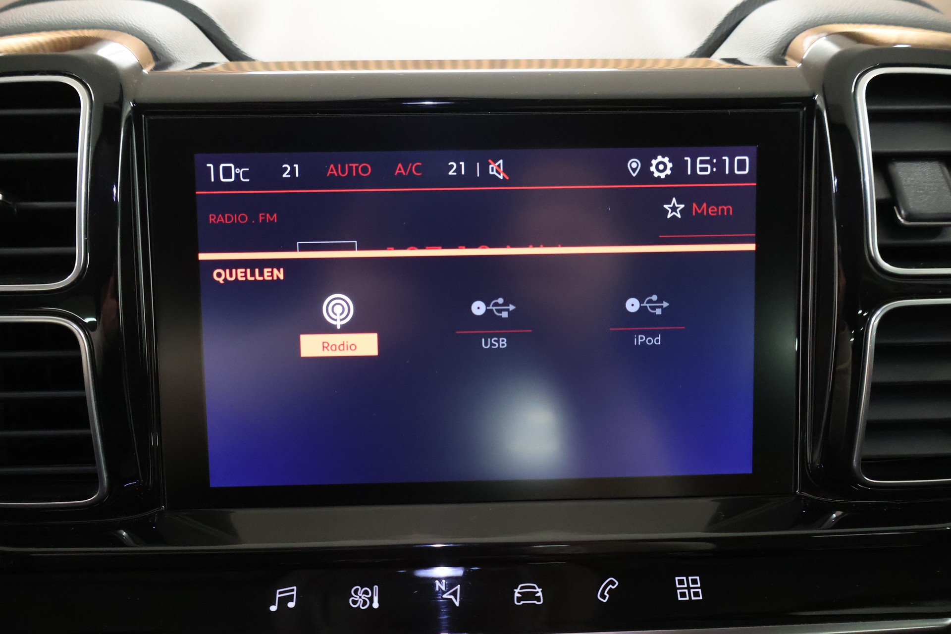 CITROEN C5 Aircross 1.6i PureTech Feel EAT8-image-18