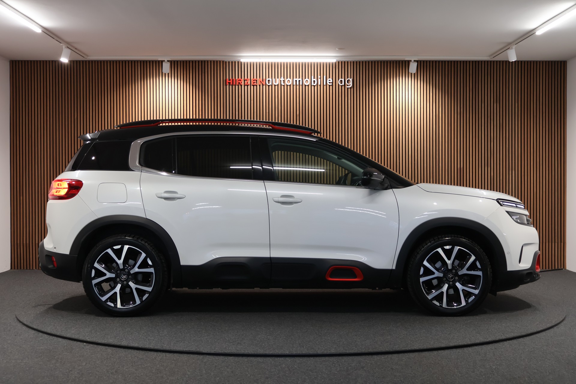 CITROEN C5 Aircross 1.6i PureTech Feel EAT8-image-5
