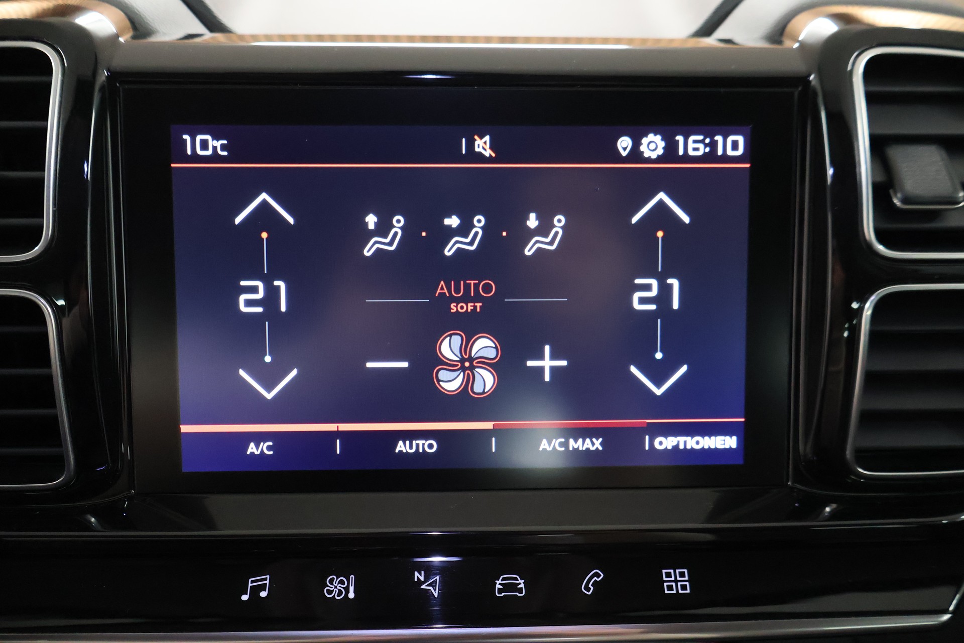 CITROEN C5 Aircross 1.6i PureTech Feel EAT8-image-19
