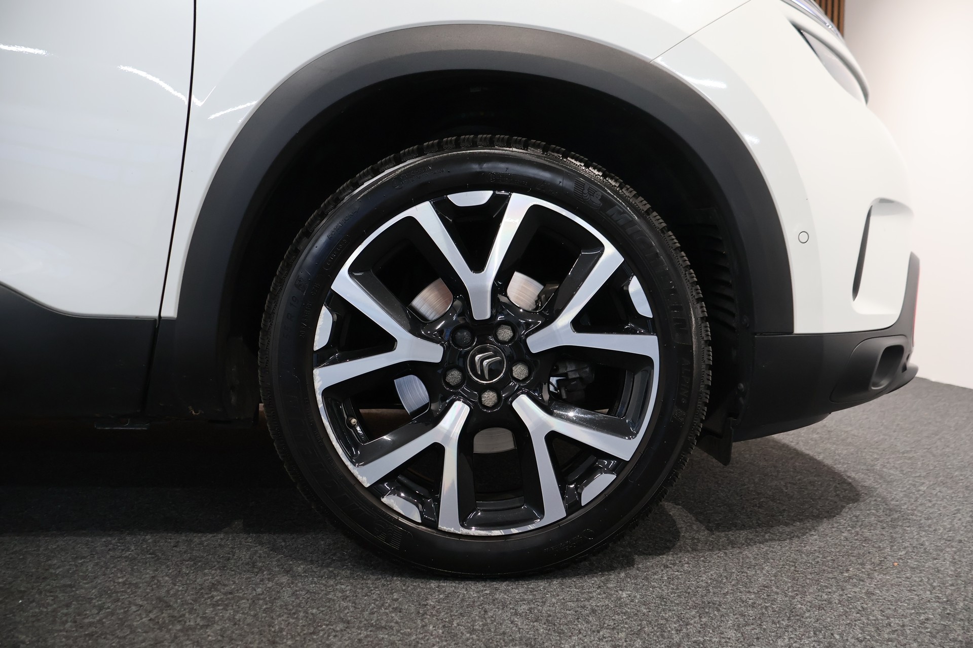 CITROEN C5 Aircross 1.6i PureTech Feel EAT8-image-29
