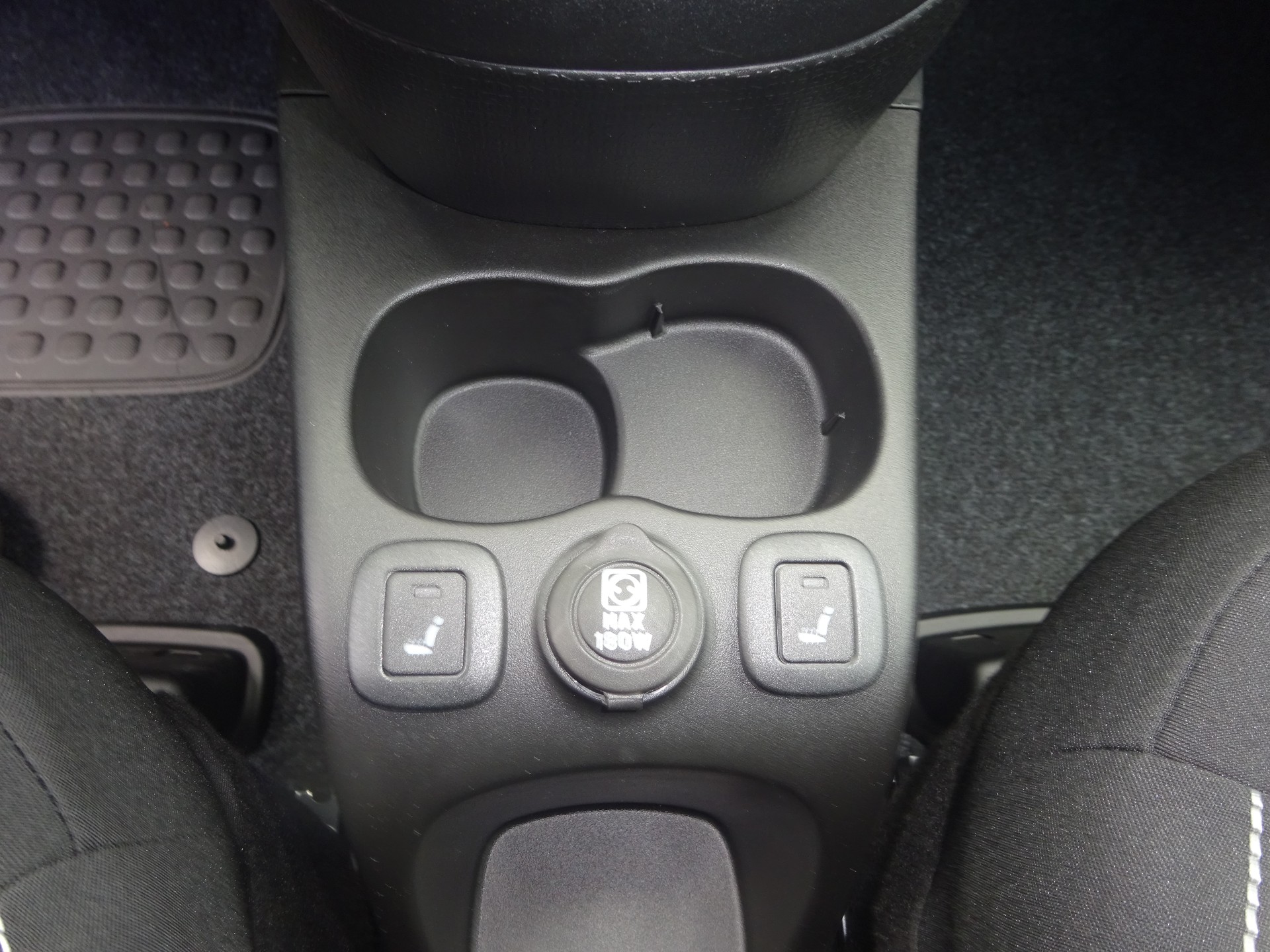 FIAT Panda 1.0 MHEV Cross-image-11
