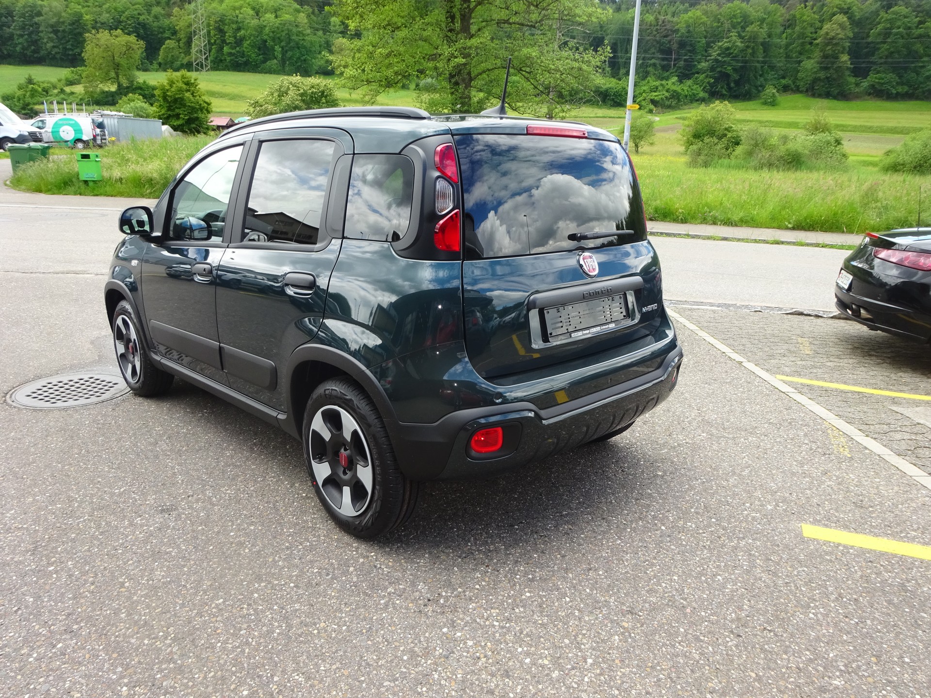 FIAT Panda 1.0 MHEV Cross-image-2