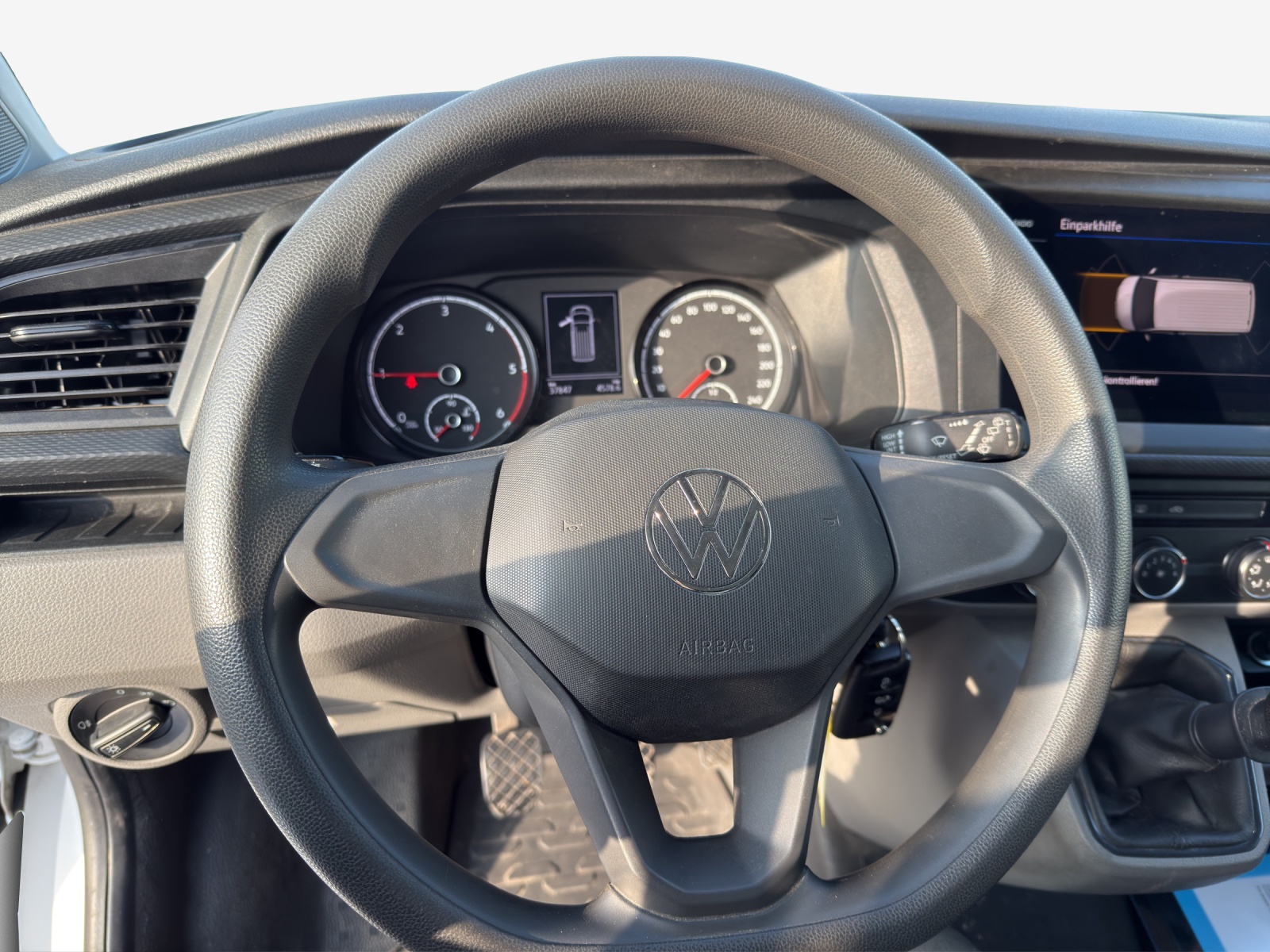 VW T6.1 2.0 TDI-image-9