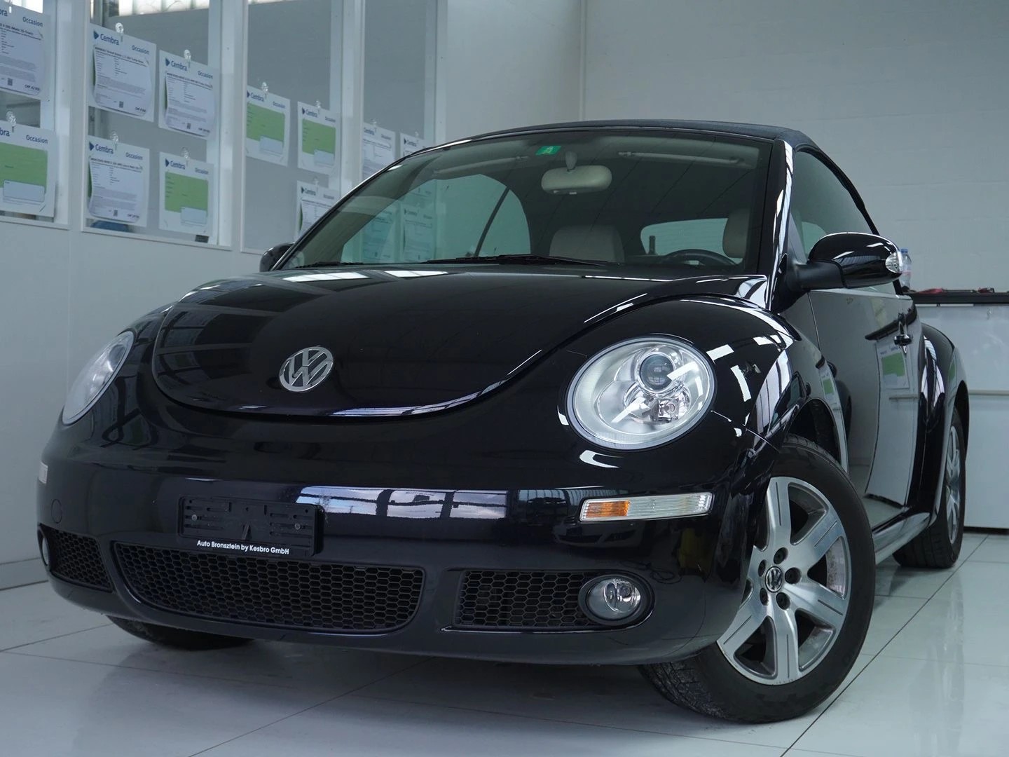 VW Beetle Cabrio 1.8 T-image-2